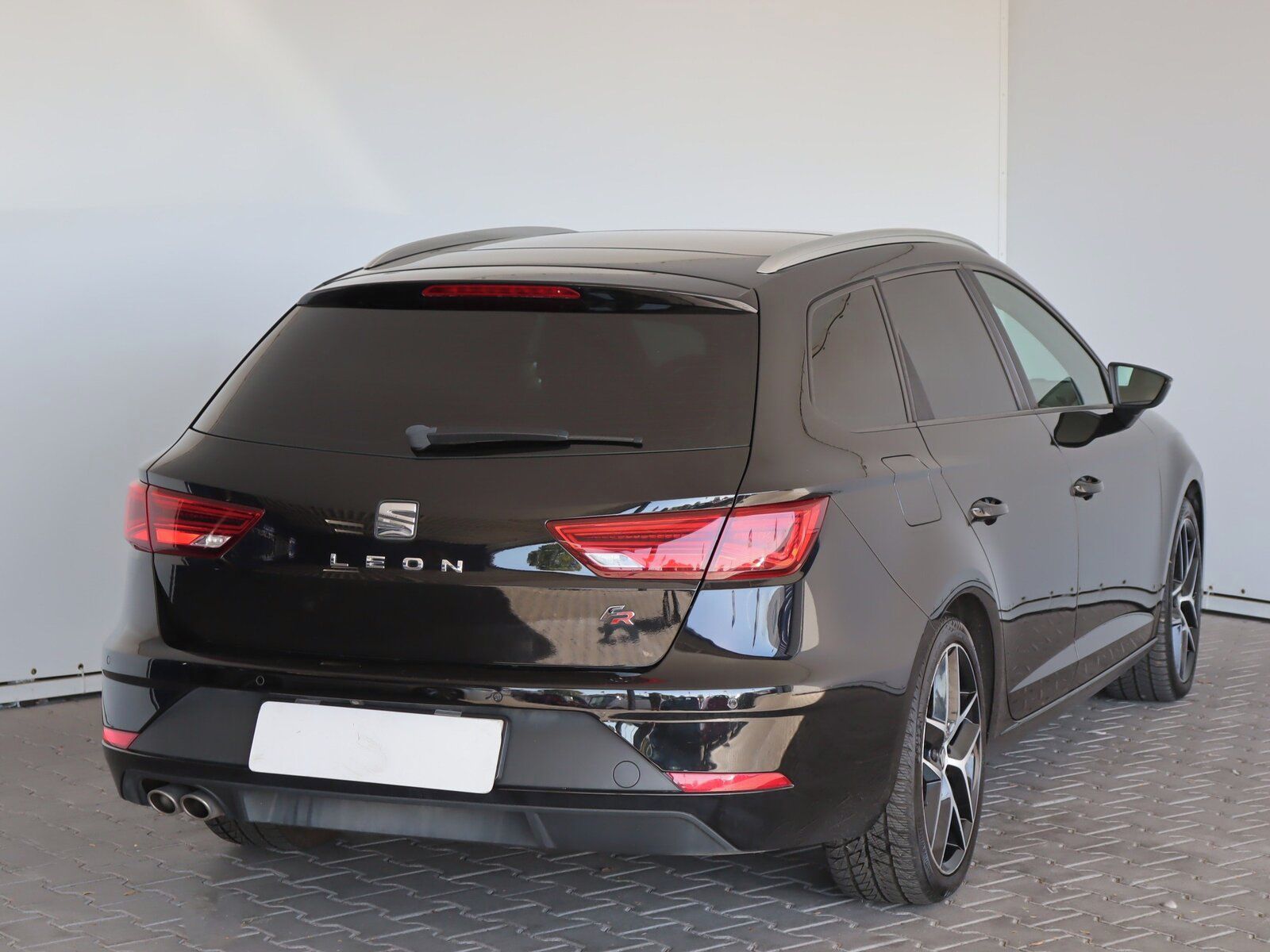 Seat Leon, 2.0 TDI, Automat - fotka 5