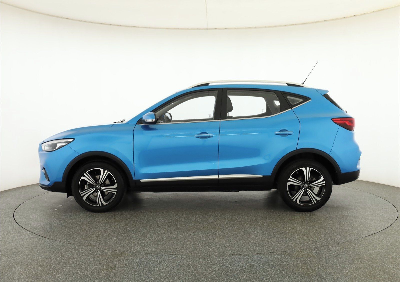 MG ZS, 1.5, Emotion, Záruka, ČR,1.maj - fotka 3