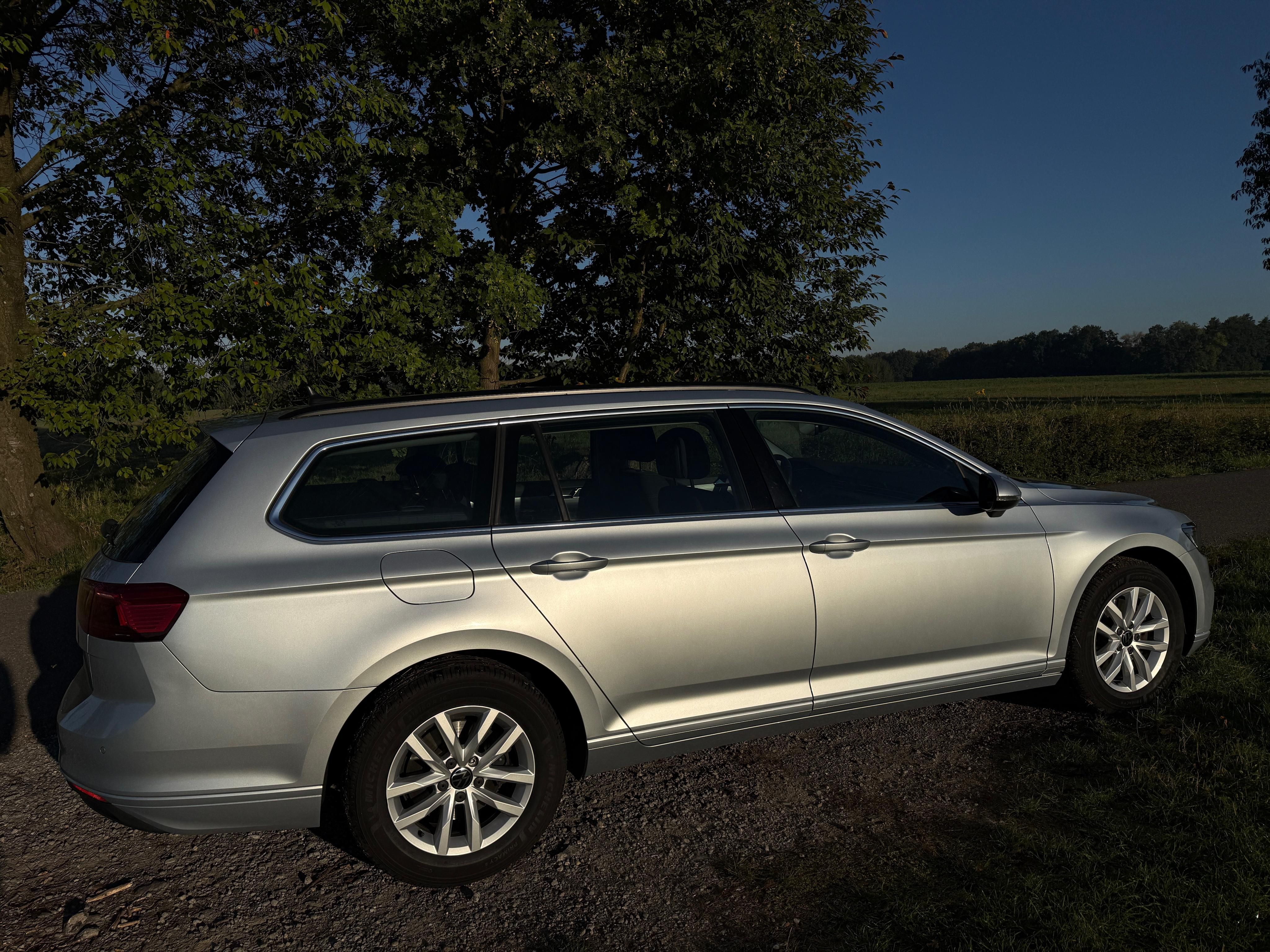 Volkswagen Passat, 2.0TDI 110kW, manuál, Matrix - fotka 2