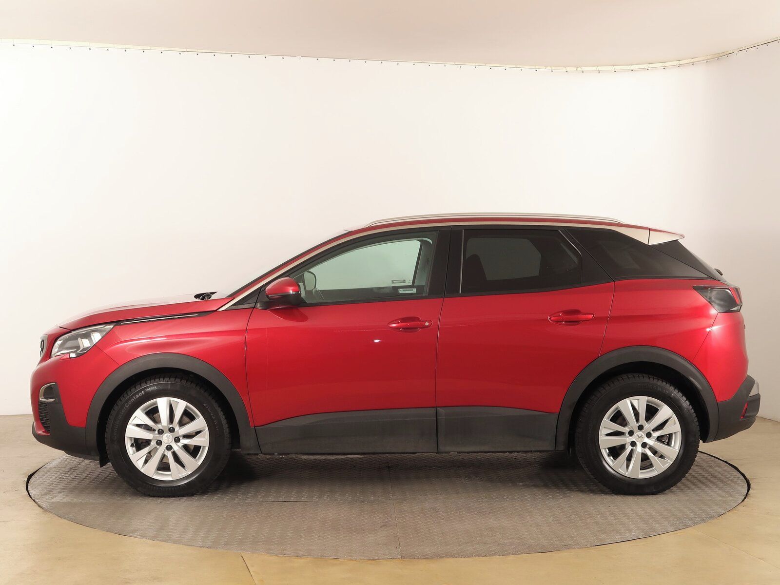 Peugeot 3008, 1.5 BlueHDi, Automat - fotka 3