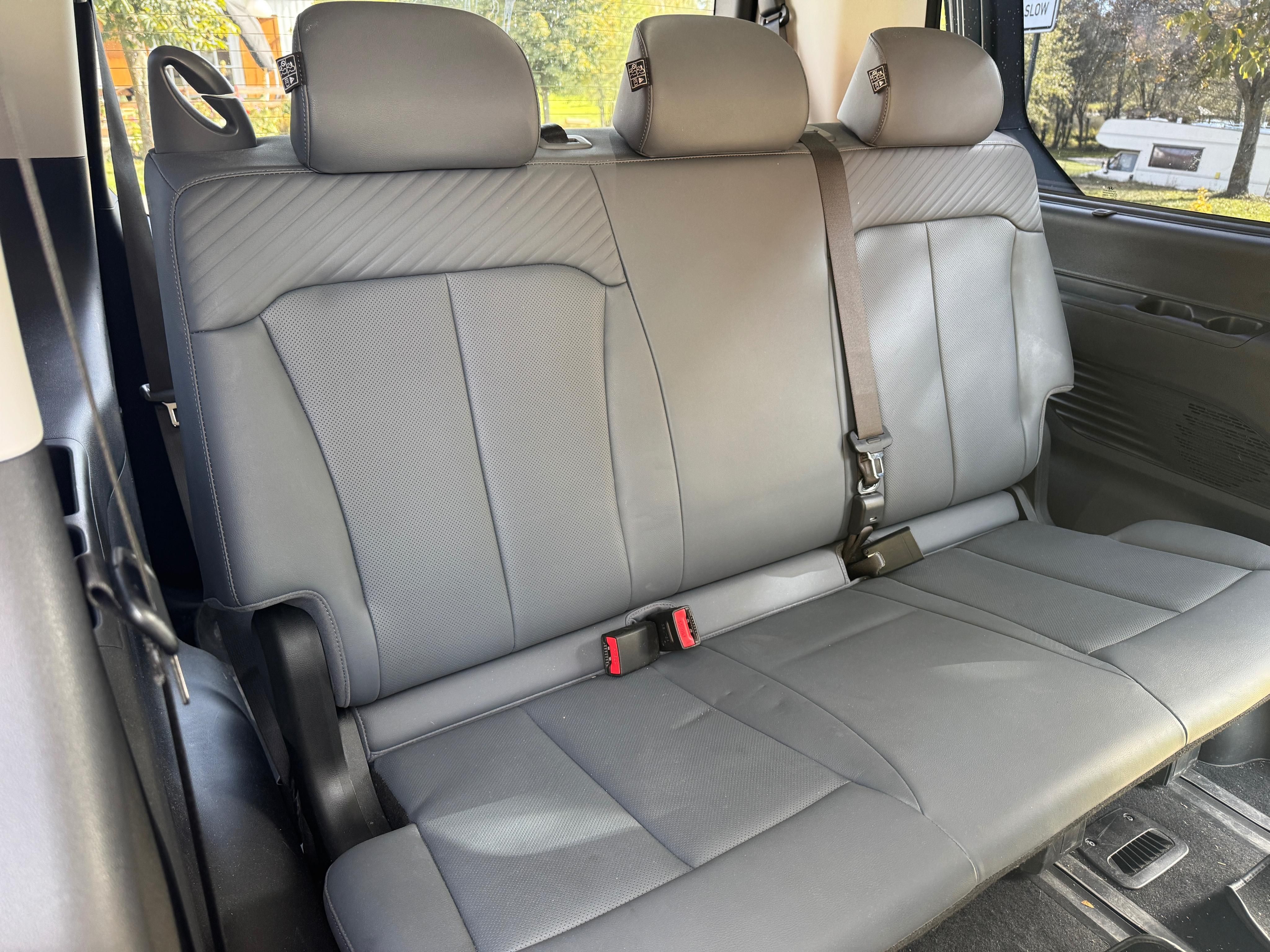 Hyundai Staria, 4×4 automat – 9 mist - fotka 6
