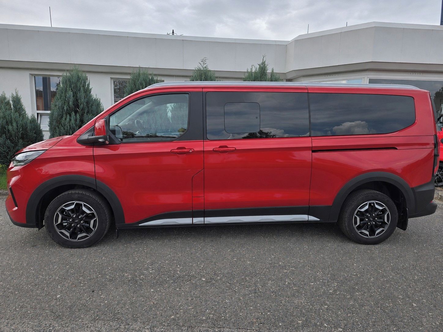 Ford Tourneo Custom, Active L2 125kw/170k automat, - fotka 2