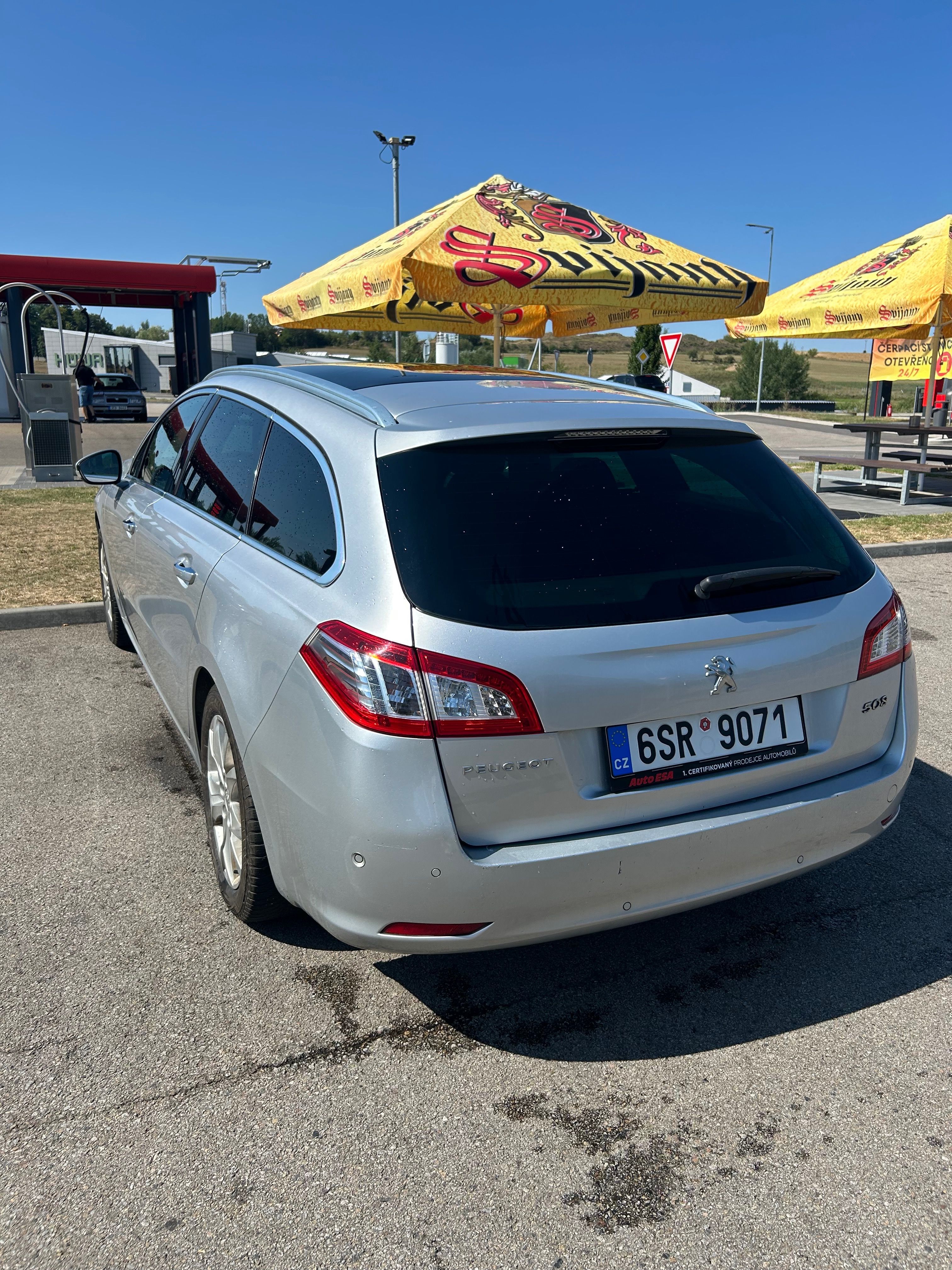 Peugeot 508, Peugeot [telefon skryt] - fotka 4
