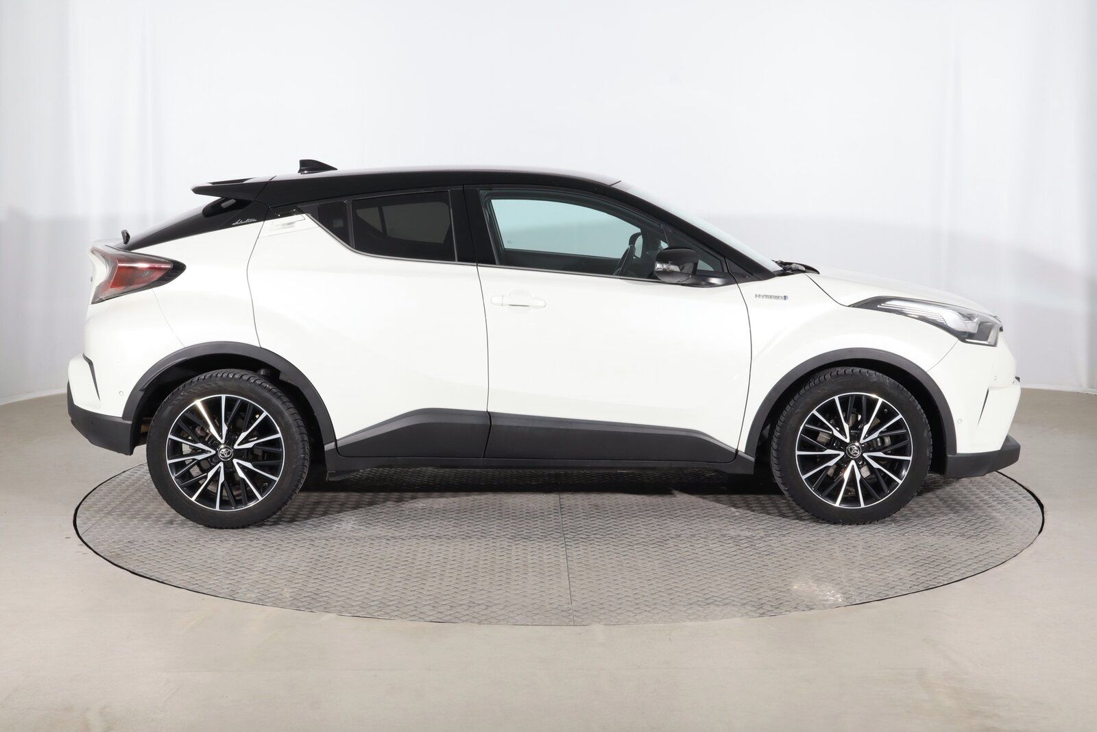 Toyota C-HR, 1.8 Hybrid, Selection, Automat - fotka 6