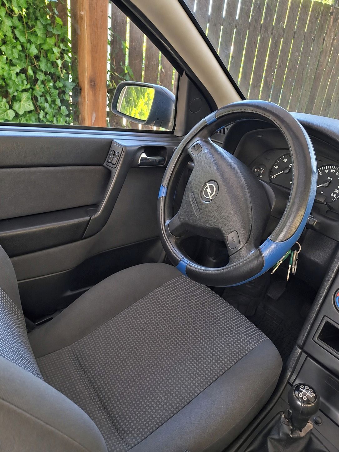 Opel Corsa, 1.7 CDTi - fotka 5