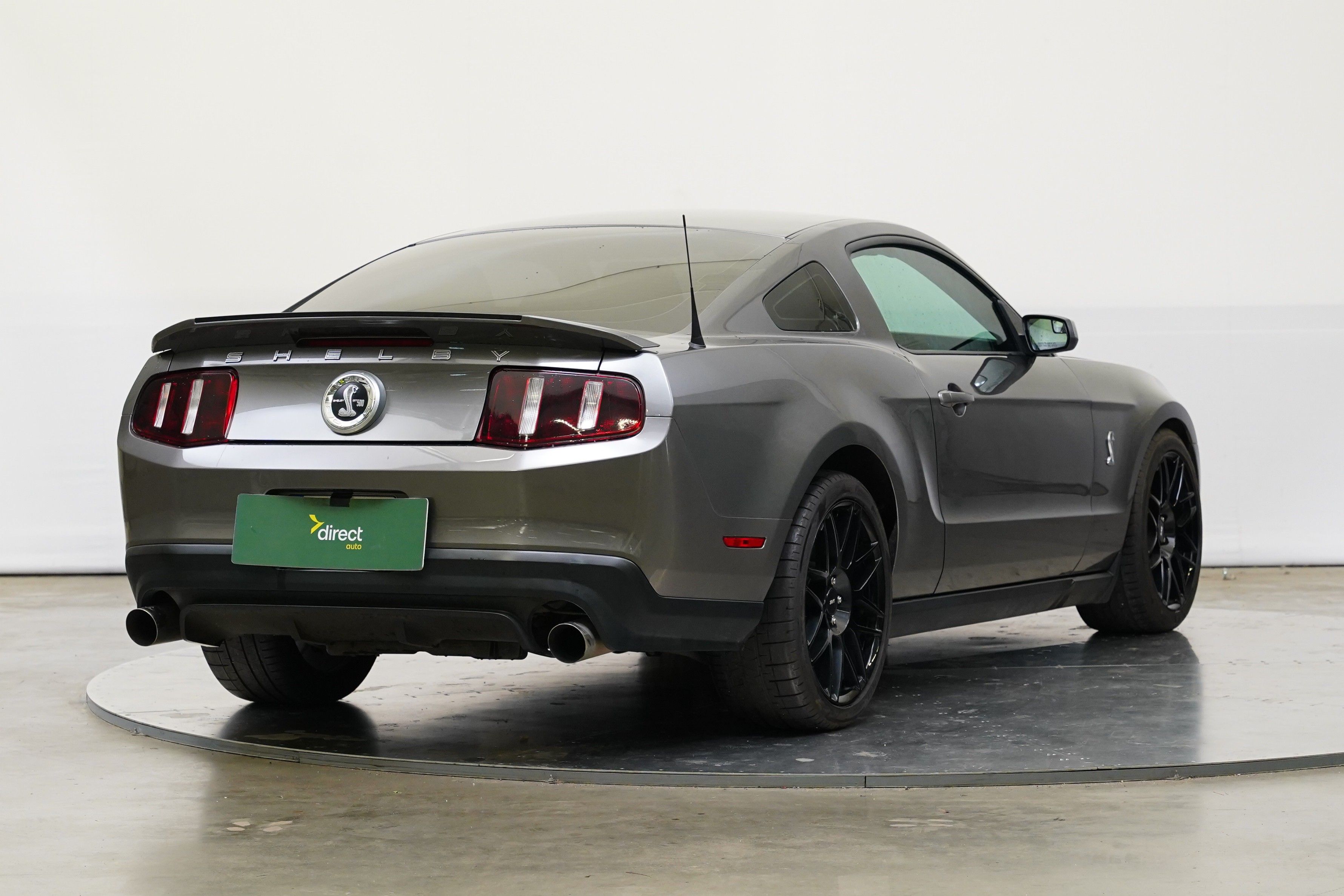 Ford Mustang, 5.4L V8 403 kW Shelby GT 500 - fotka 2