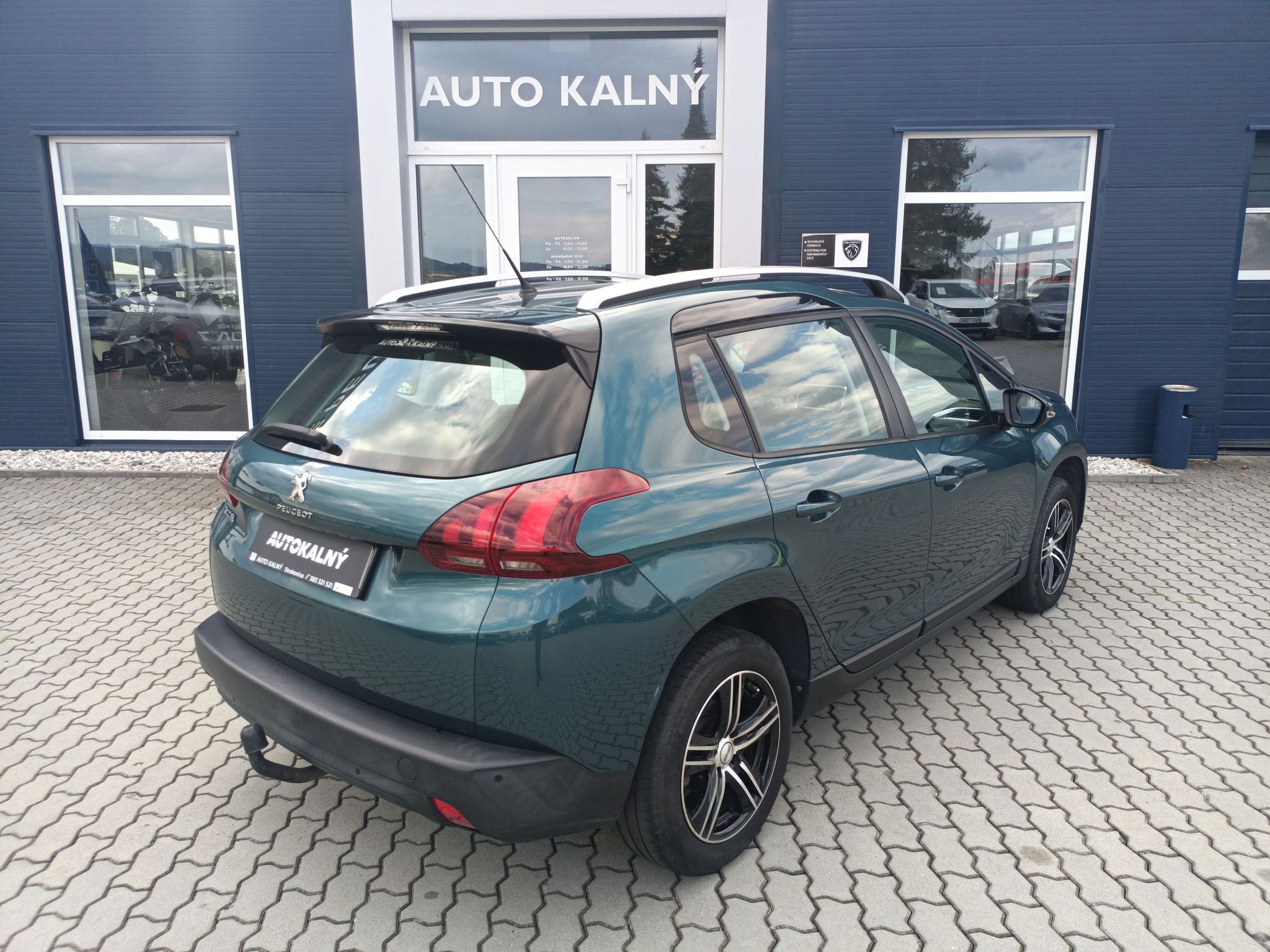 Peugeot 2008, Active 1.2 PT 82k man5 - fotka 4