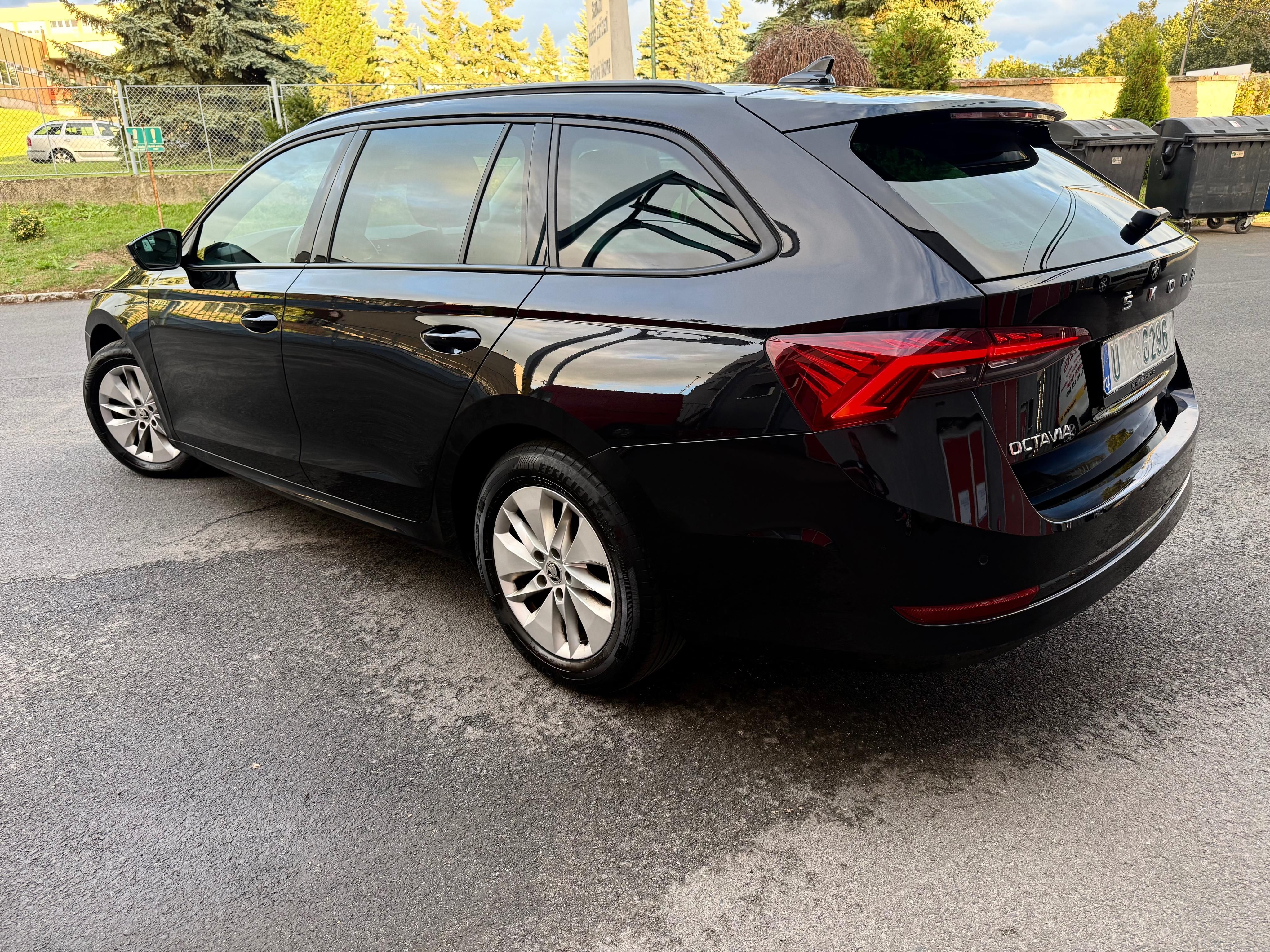 Škoda Octavia, Model 2021 VIRTUAL - fotka 6