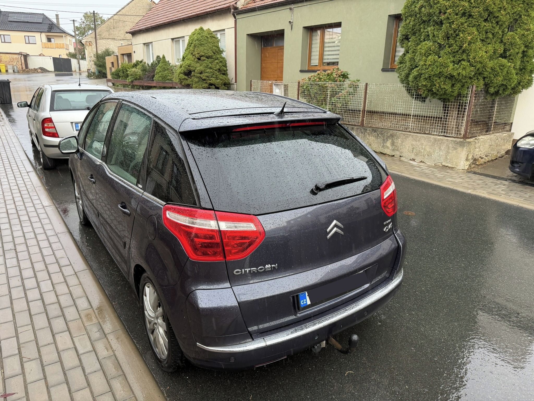 Citroën C4 Picasso, 2.0HDI 16V - fotka 4