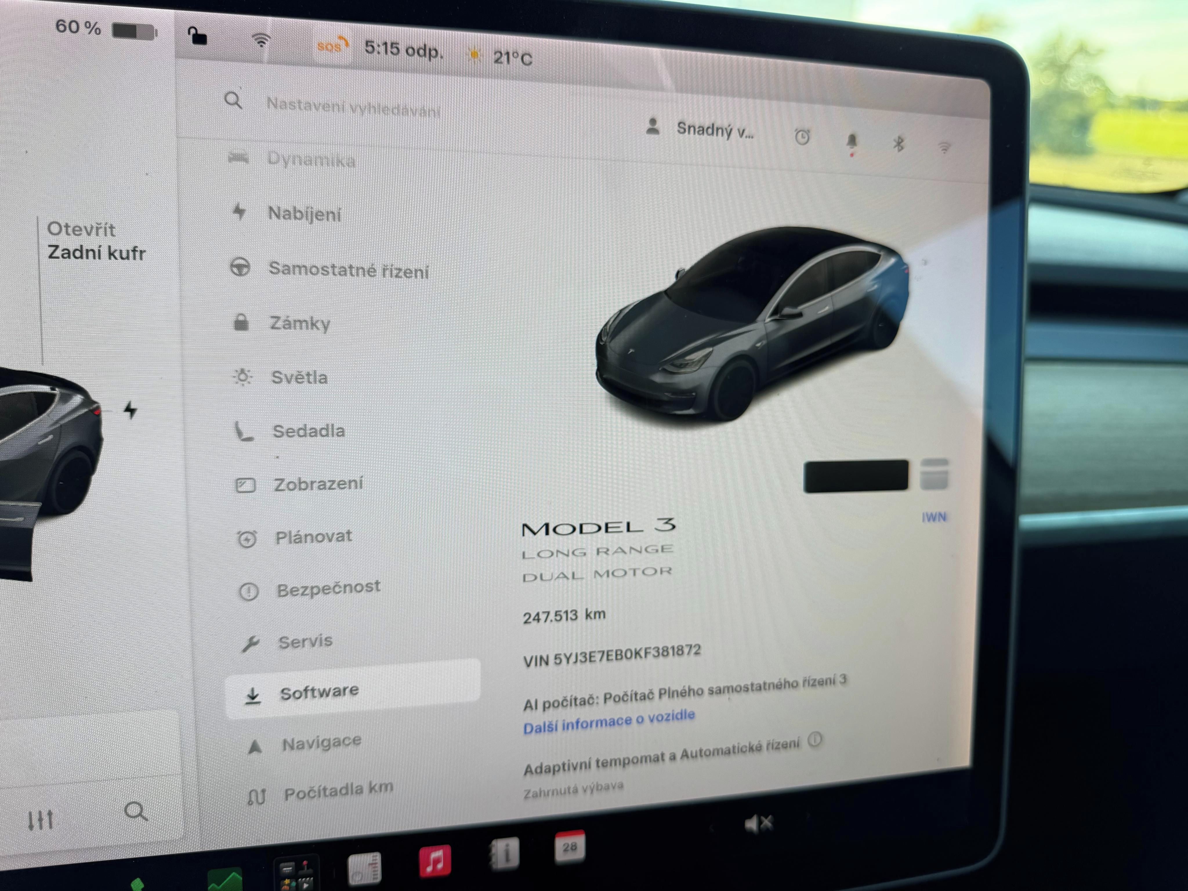 Tesla Model 3, Long Range AWD, SOH 82,7 % - fotka 4