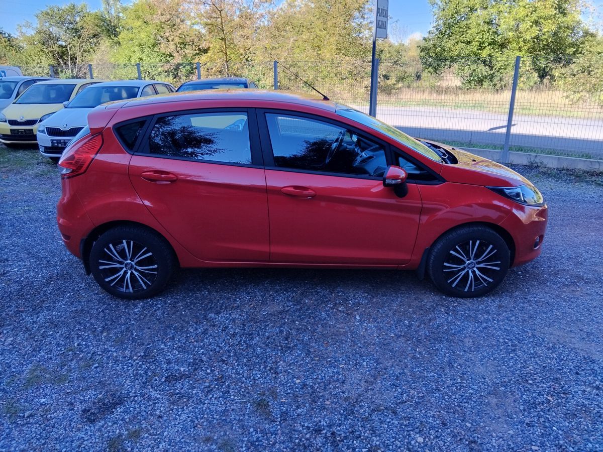 Ford Fiesta, 1.25 16V - fotka 6