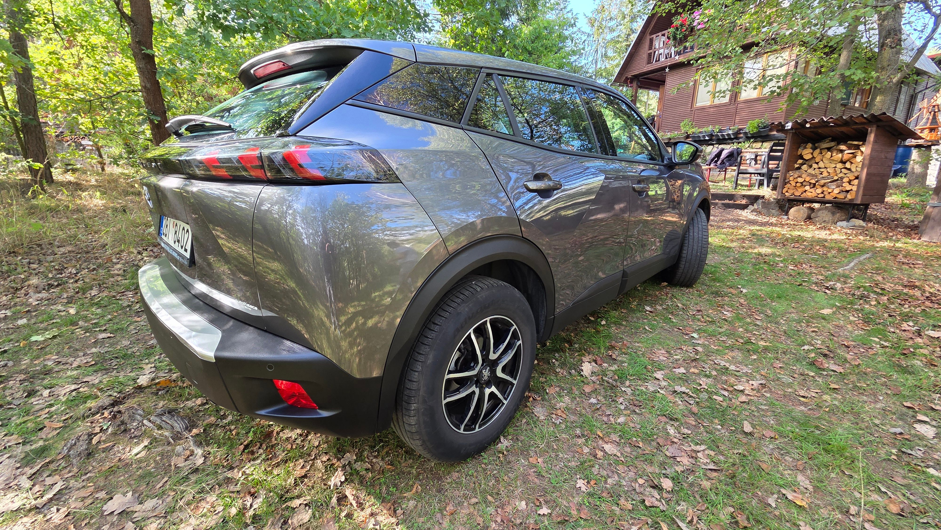 Peugeot 2008, Peugeot 2008 CROSS OVER - fotka 6