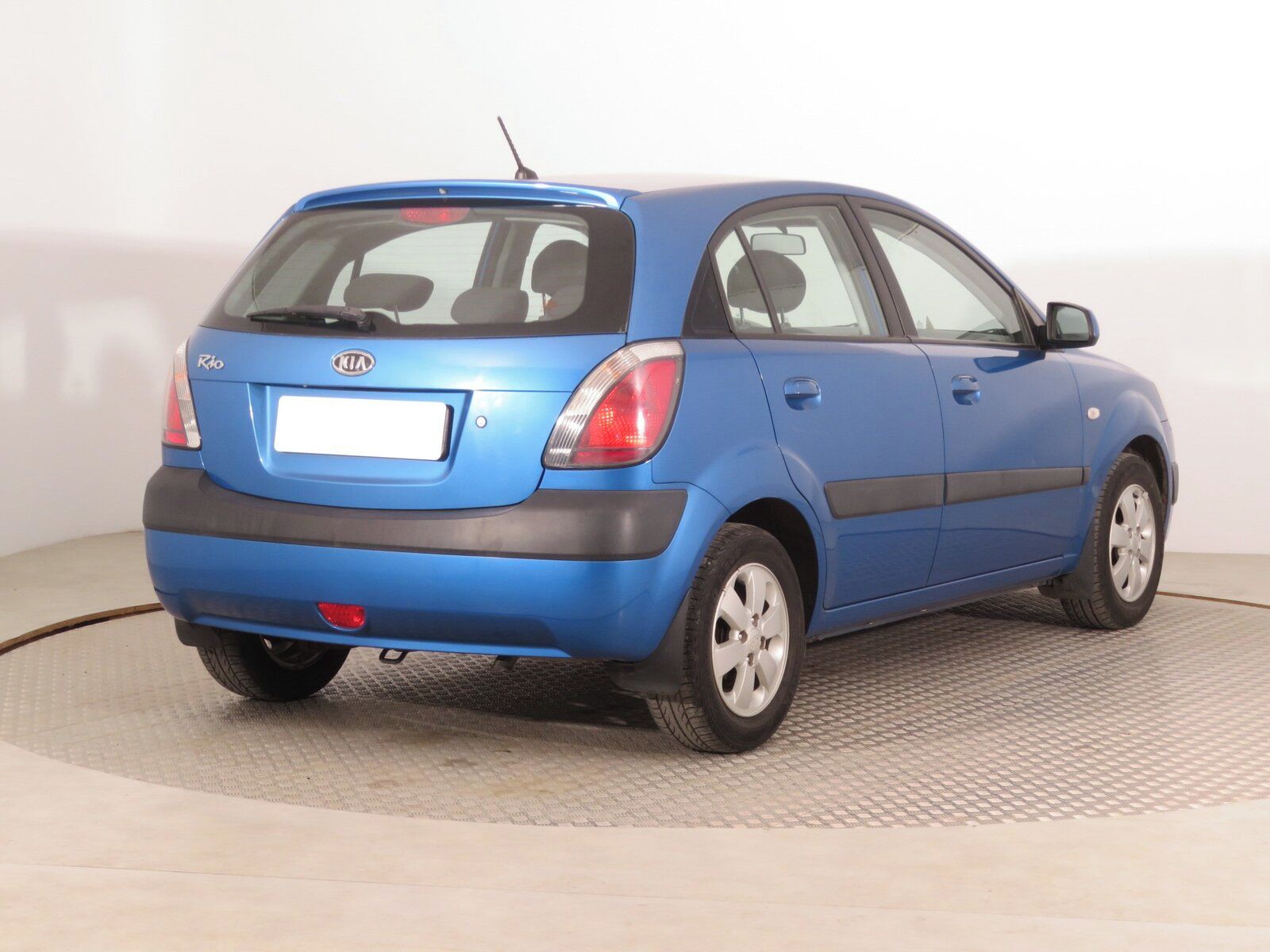 Kia Rio, 1.4 16V, po STK - fotka 5