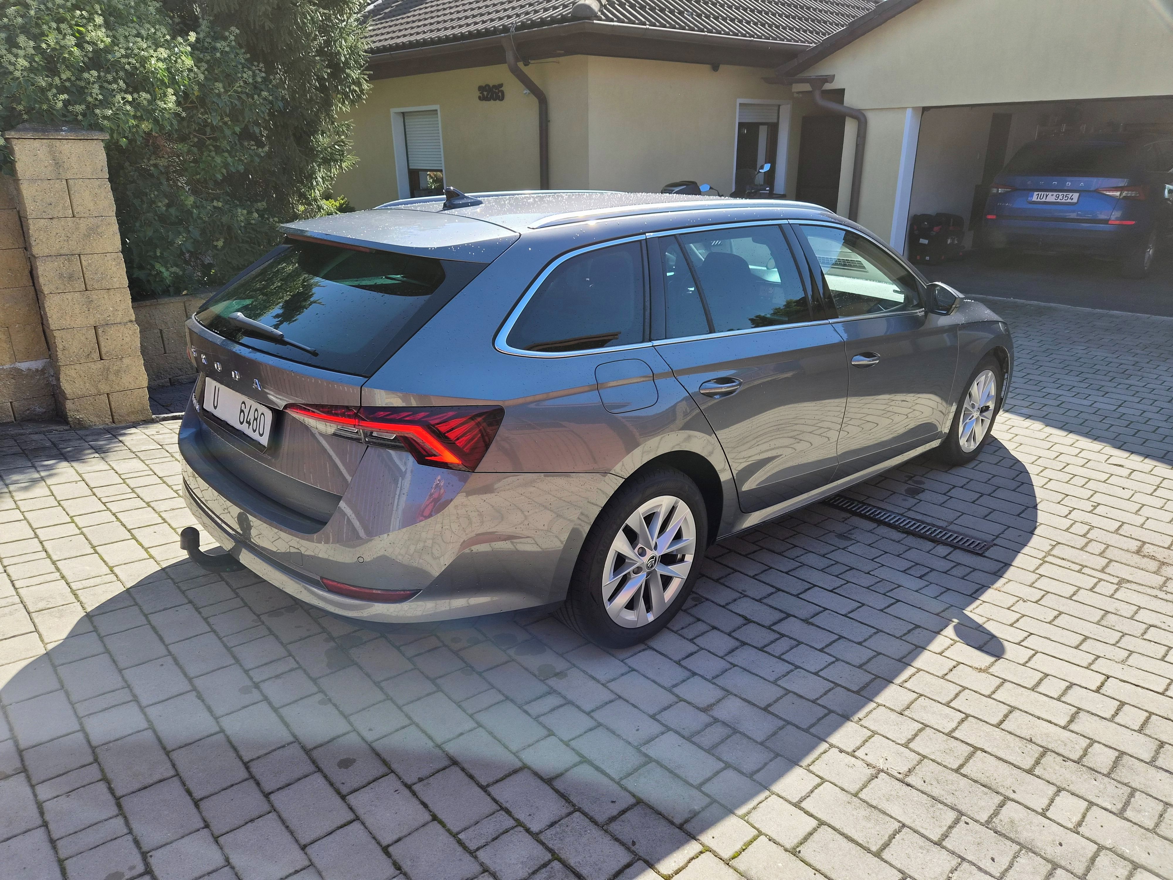 Škoda Octavia, 4 1,5TSi 110kw DSG VIRTUAL - fotka 4