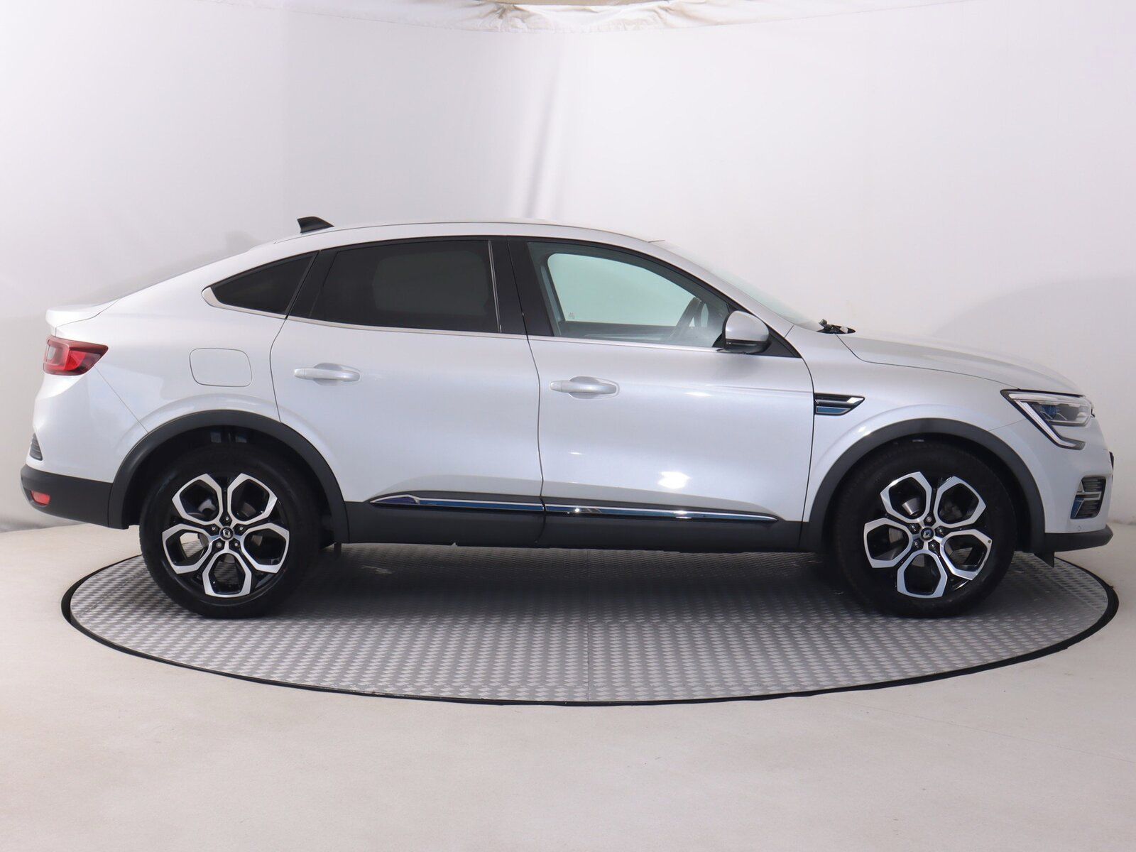 Renault Arkana, 1.3 TCe, Automat, Serv.kniha - fotka 6