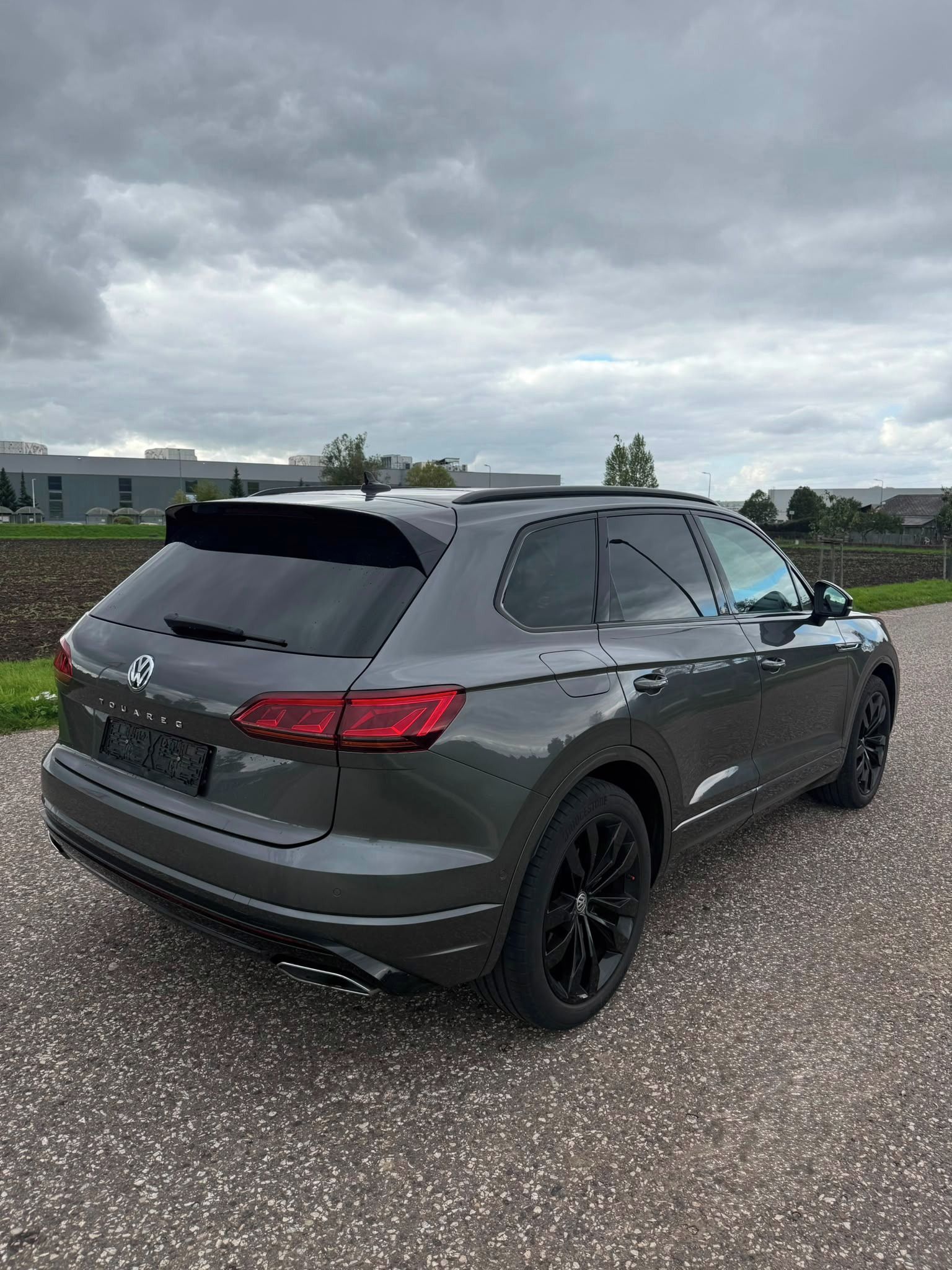 Volkswagen Touareg, R-LINE 3.0 TDI 210kW - fotka 5