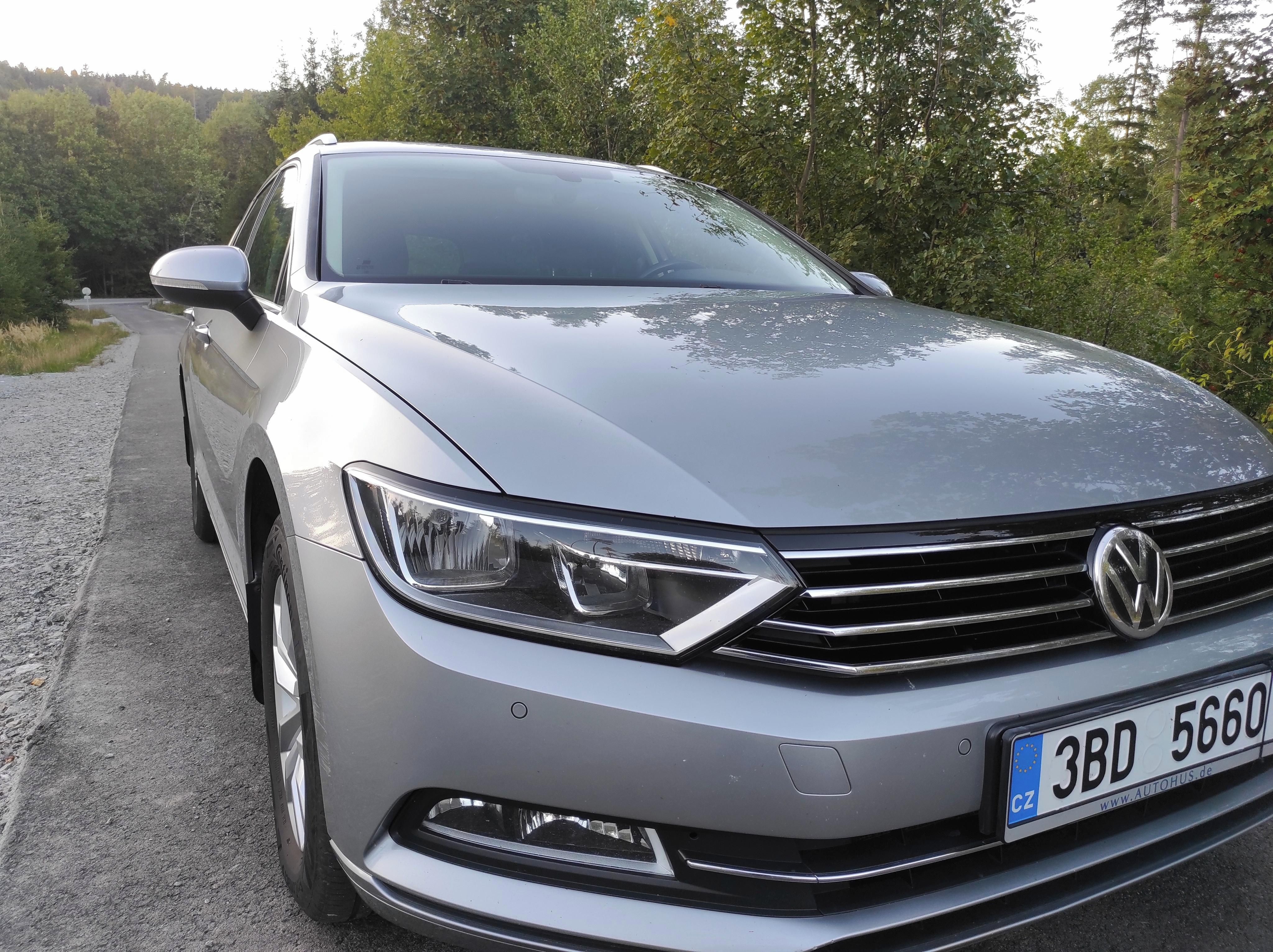 Volkswagen Passat, 2.0 TDI servisovano - fotka 4