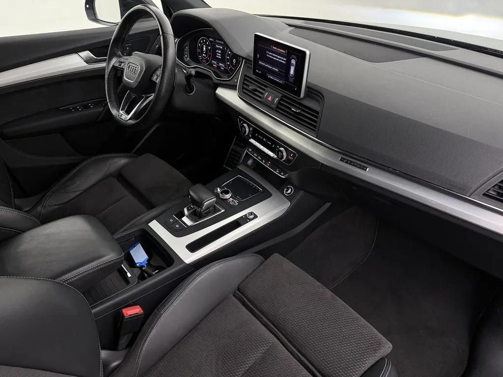 Audi Q5, 2.0TFSI 185kW Quattro S-Line - fotka 4