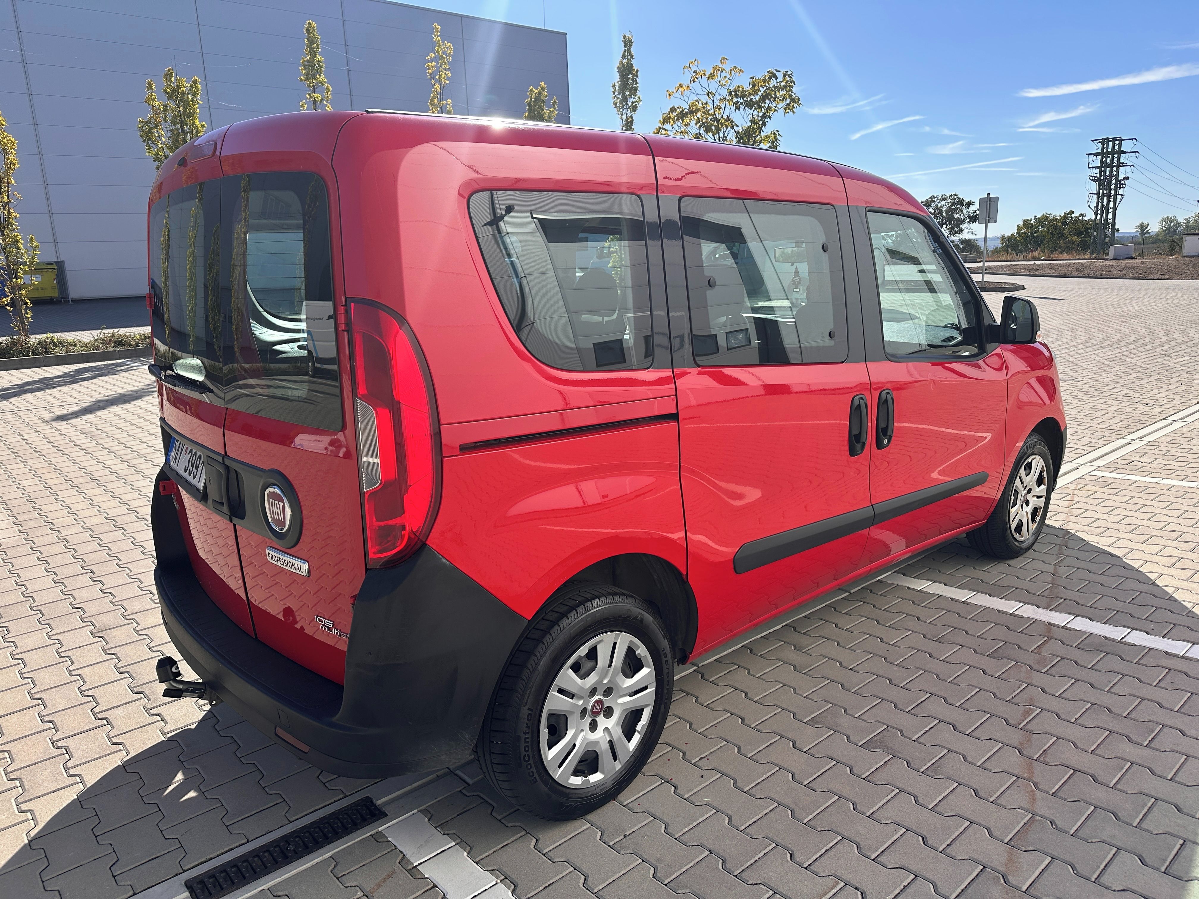 Fiat Dobló, 1.6 JTD 77kw, ,ČR, 1.maj,tažné - fotka 5