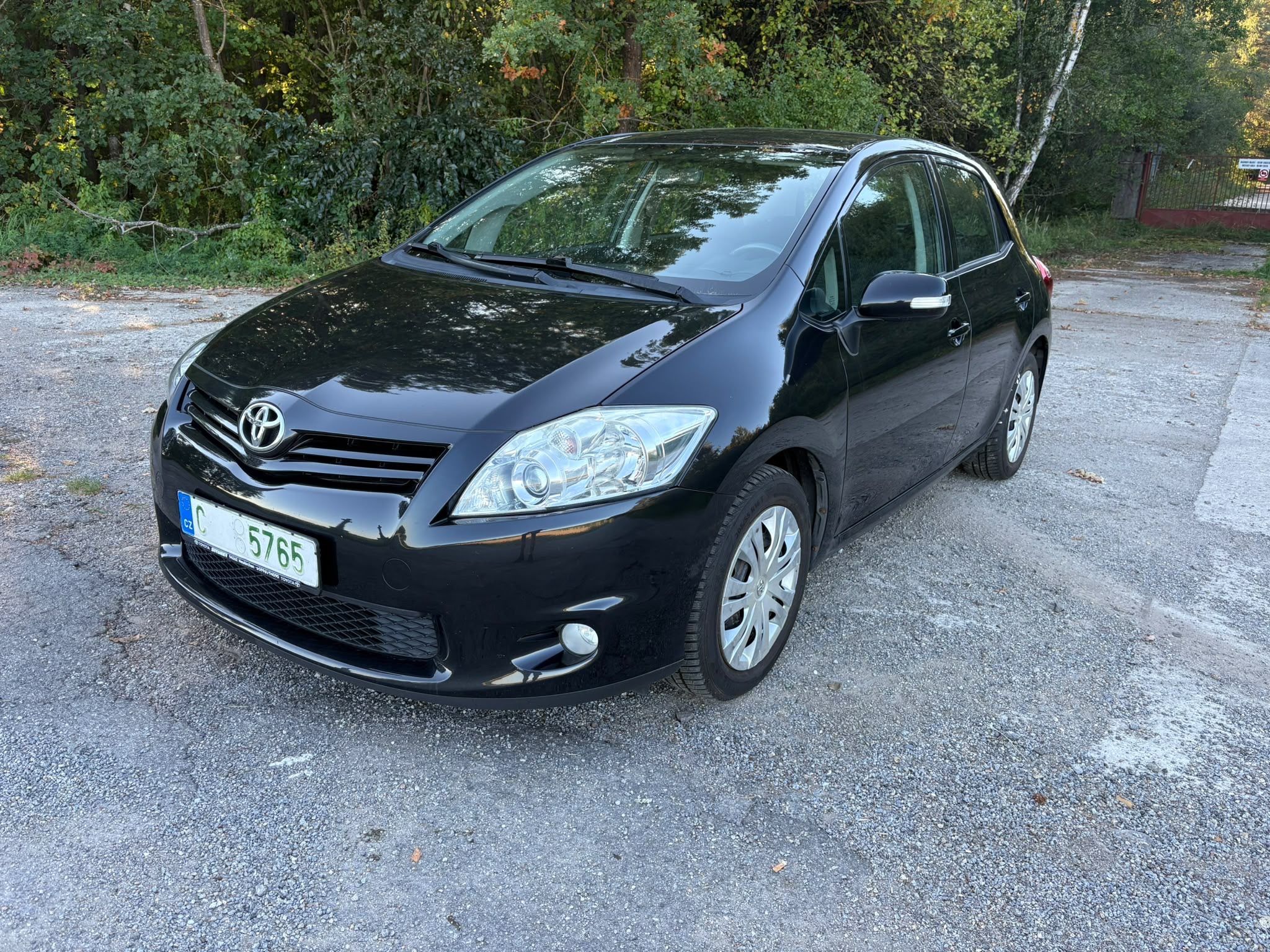 Toyota Auris, 1,33 16V VVTi 73 KW Plný ser