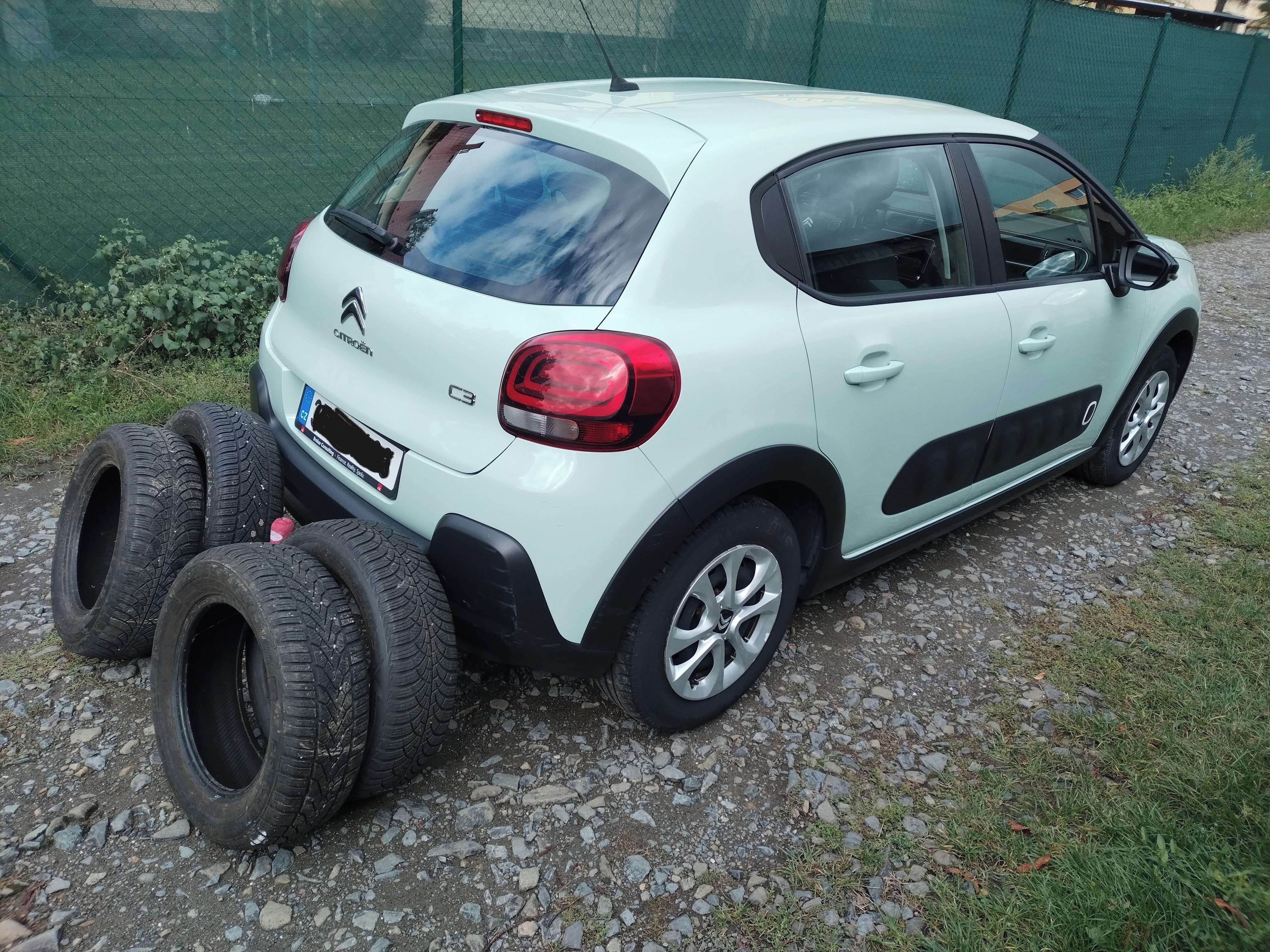 Citroën C3, 1.2 PureTech 88000km,CZ - fotka 4