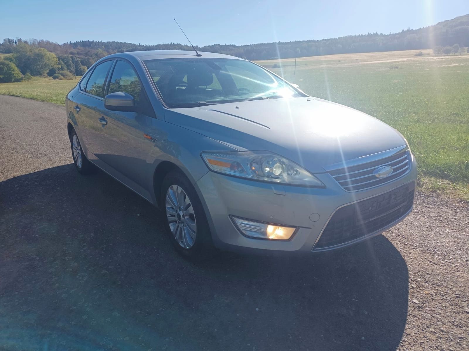 Ford Mondeo, Ghia 2.0 107Kw - NOVÁ STK - fotka 3