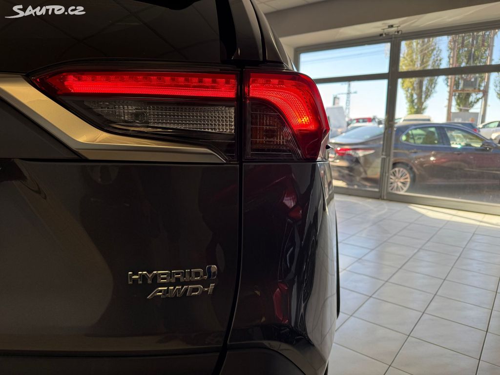 Toyota Rav4, fotka 4