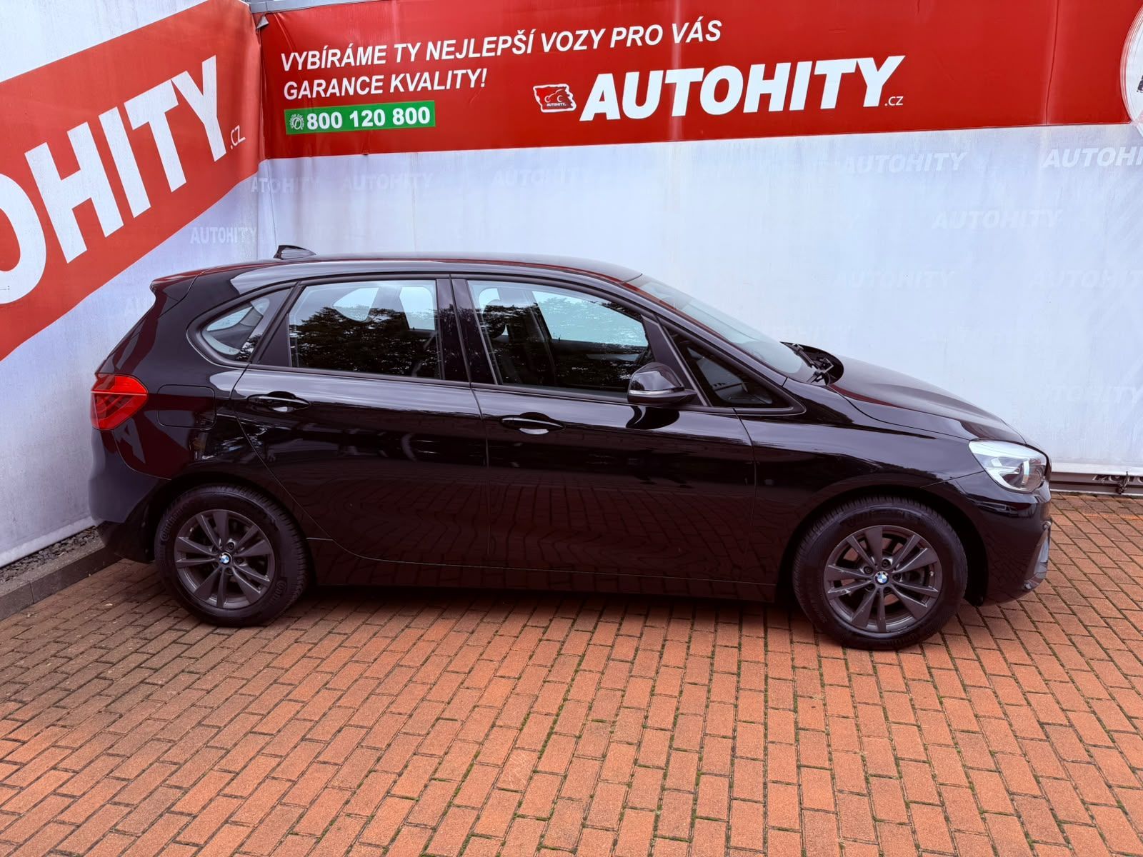 BMW Řada 2, 218i Aut. Active Tourer, ČR - fotka 5