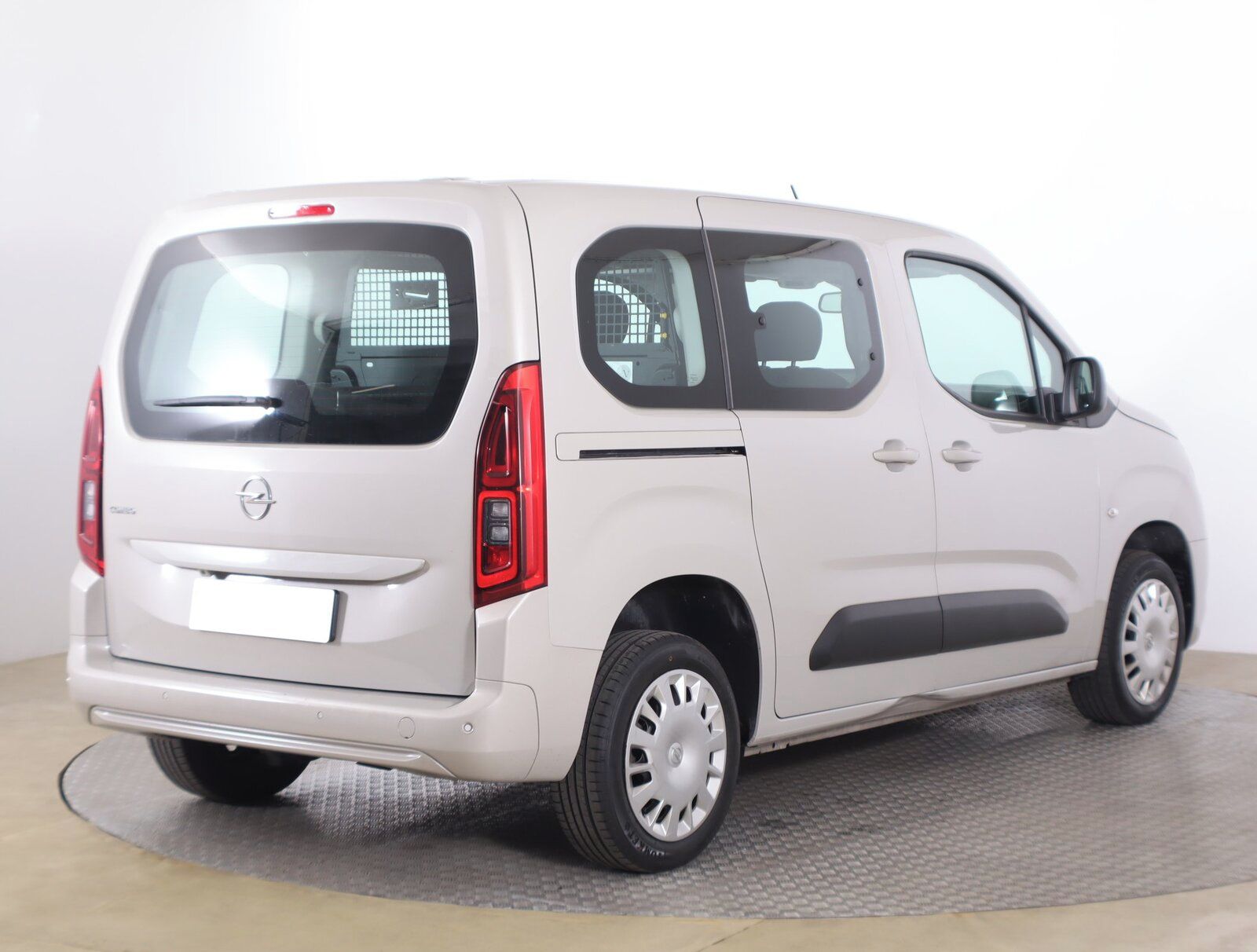 Opel Combo, 1.5 CDTI, Edition, 5Míst, ČR - fotka 5