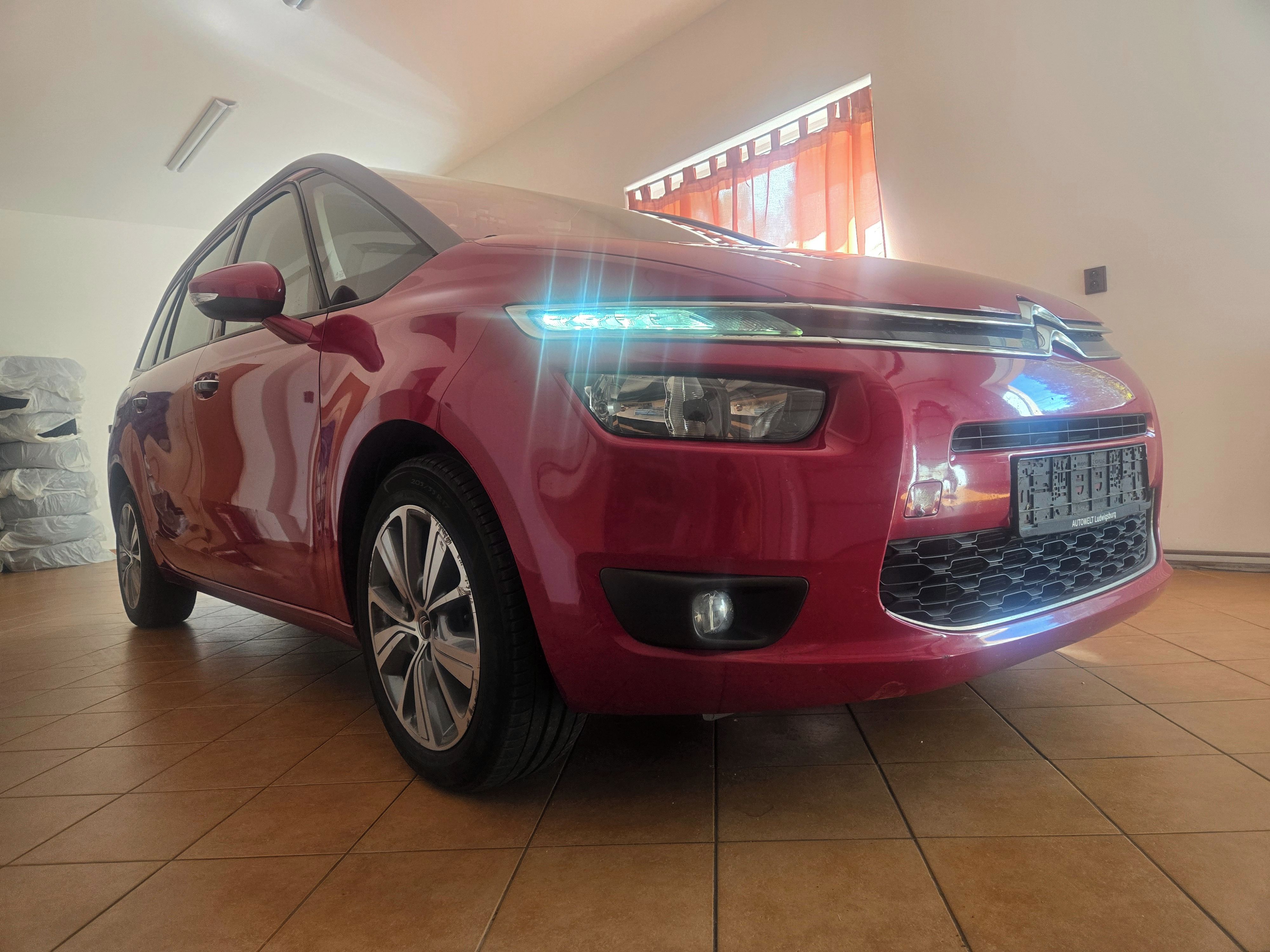Citroën C4 SpaceTourer, 2,0HDi 110kW AT - fotka 4