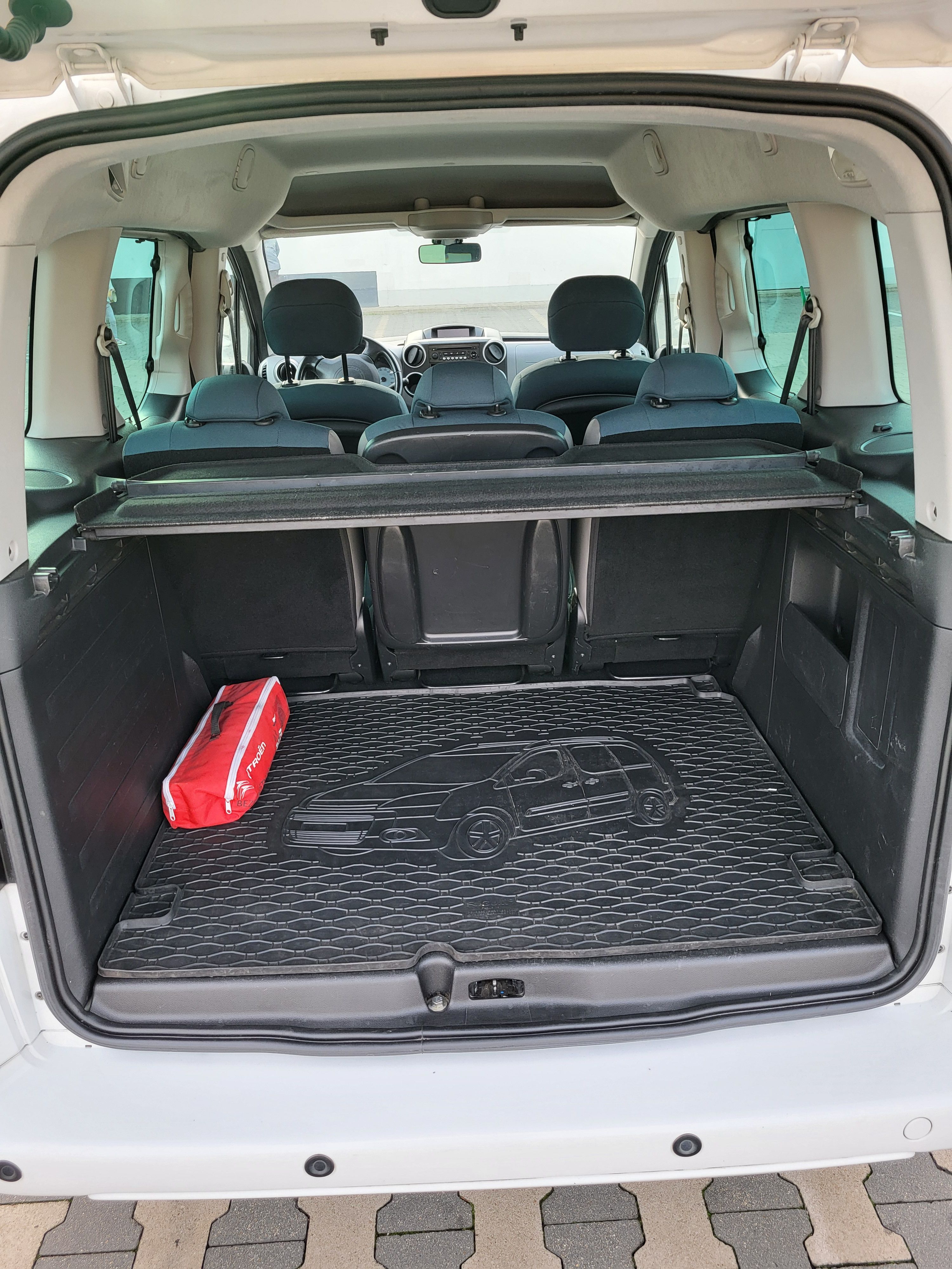 Citroën Berlingo, 1,6 VTi , 88 kw - servisováno - fotka 6