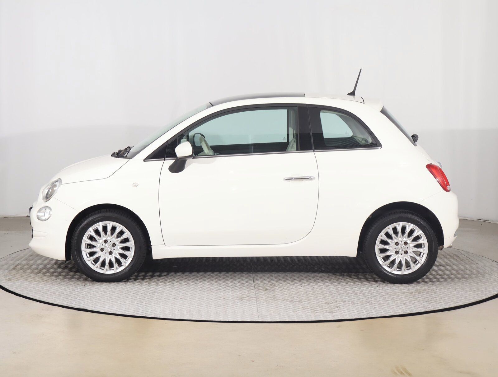 Fiat 500, 1.2, Automat - fotka 3