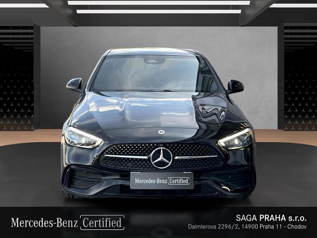 Mercedes-Benz Třídy C, C 200 AMG Night - fotka 2