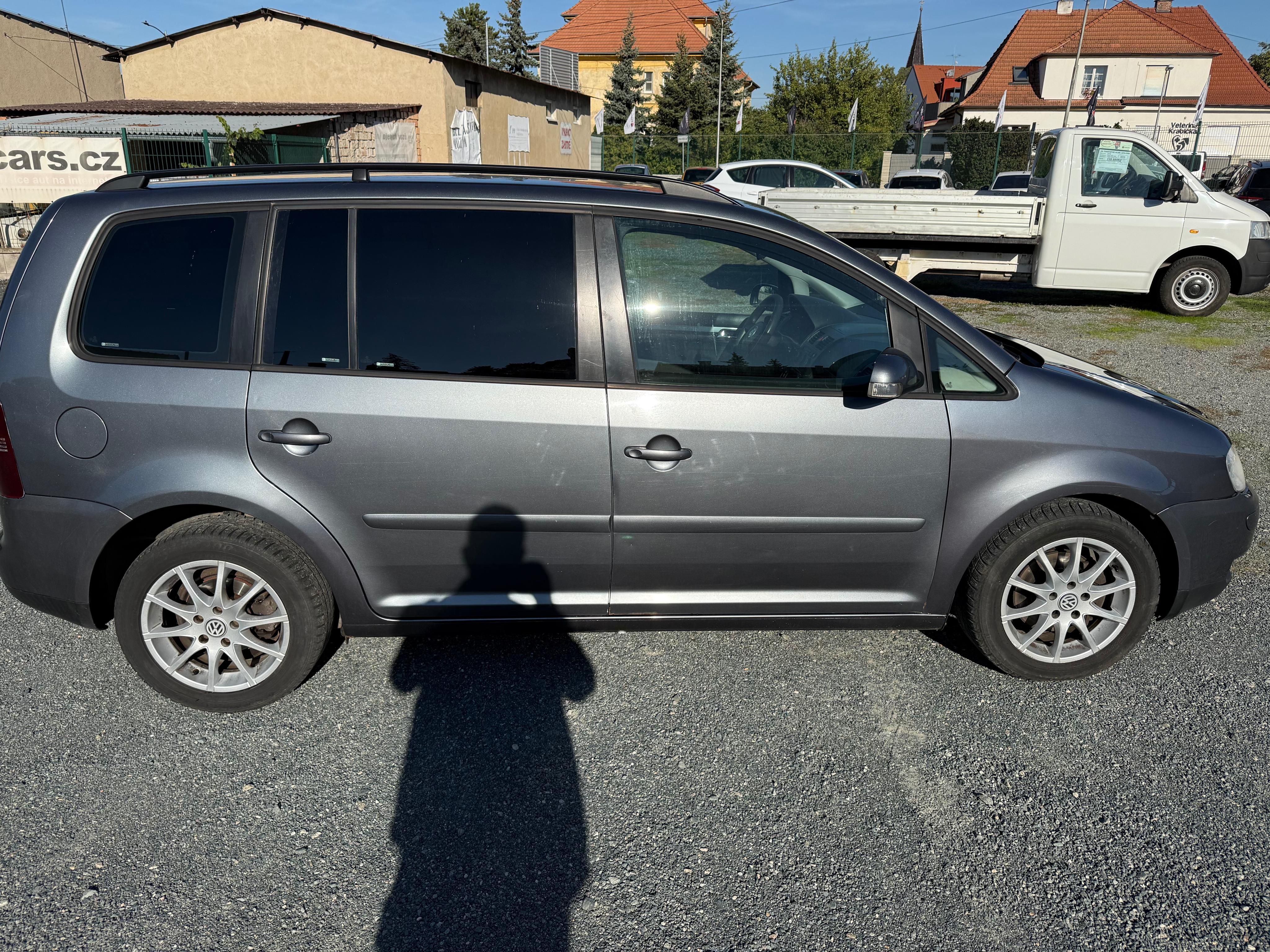 Volkswagen Touran, 1.9Tdi 74kw 6kvalt - fotka 5