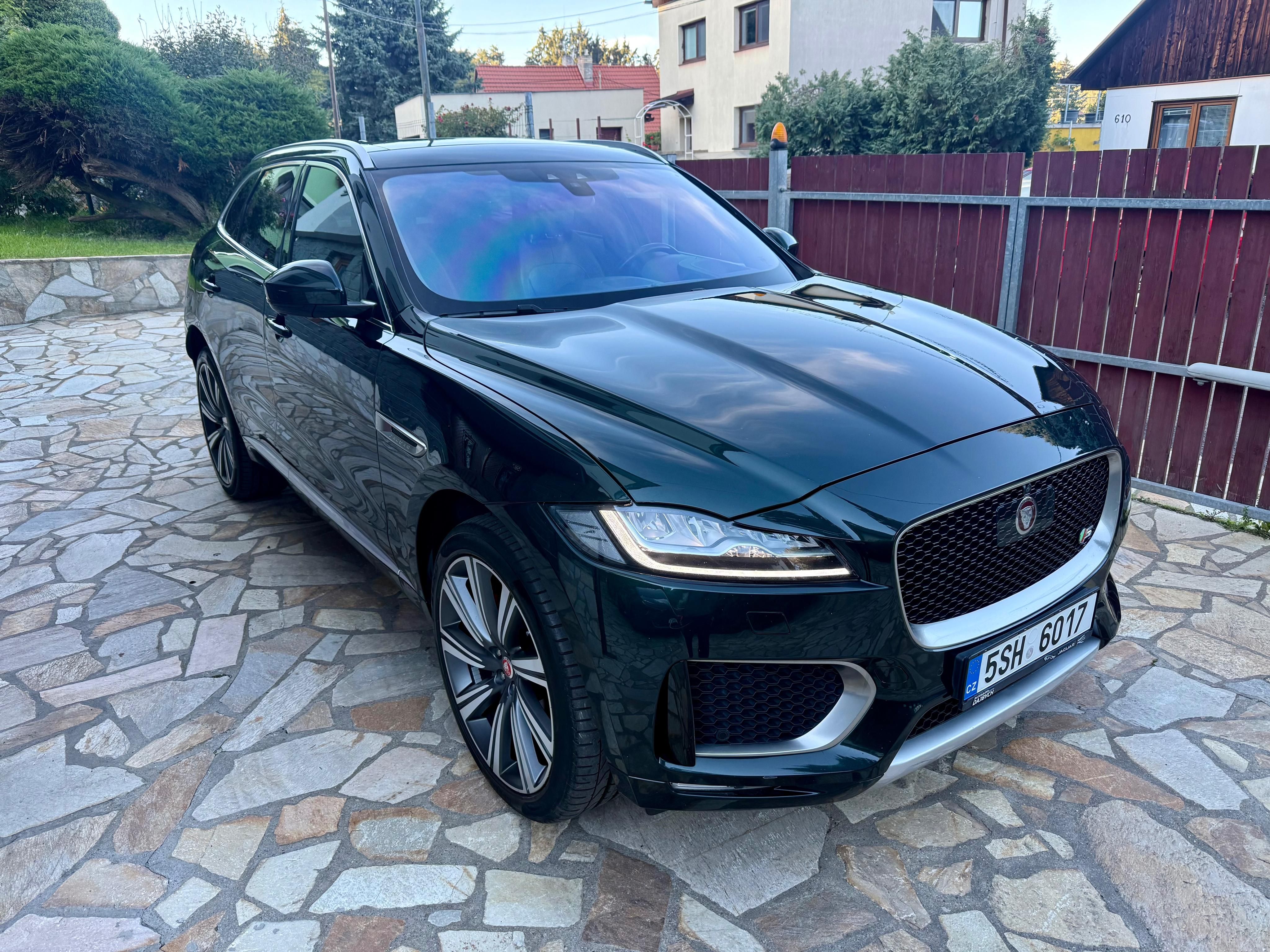 Jaguar F-Pace, 3.0 280 KW 4X4 MAX VÝBAVA TOP - fotka 3