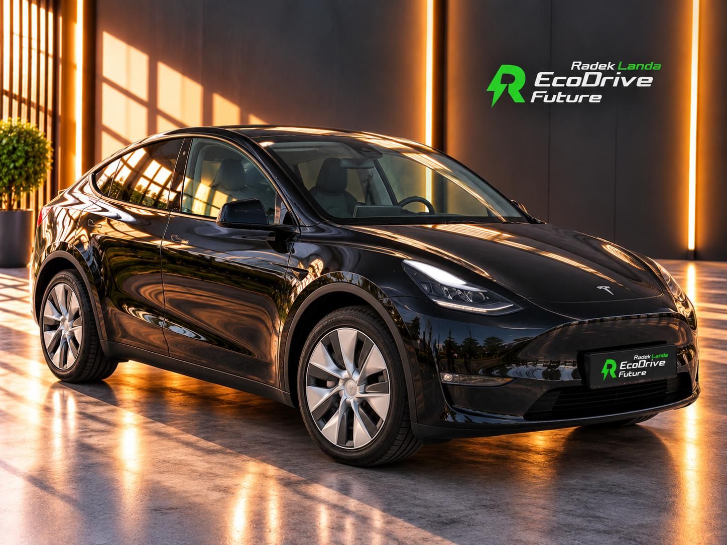 Tesla Model Y, Dual Motor 4×4 + možnost FSD