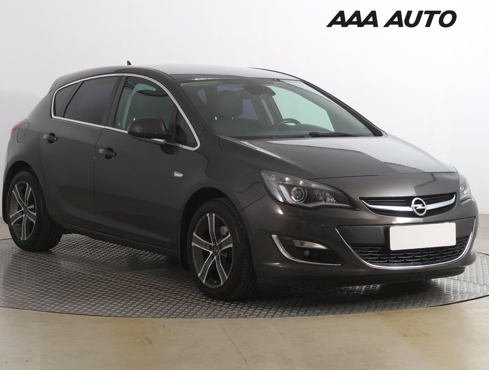 Opel Astra, 1.6 T