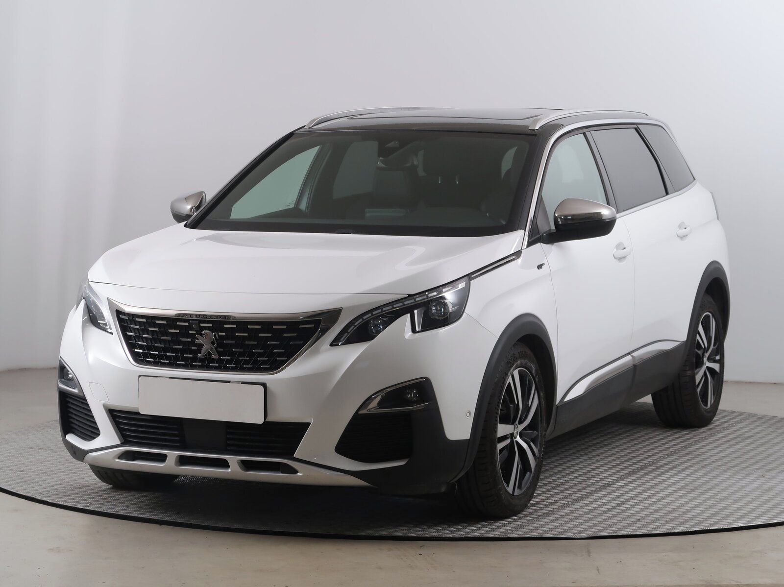 Peugeot 5008, 2.0 BlueHDi, GT Line, Automat - fotka 2
