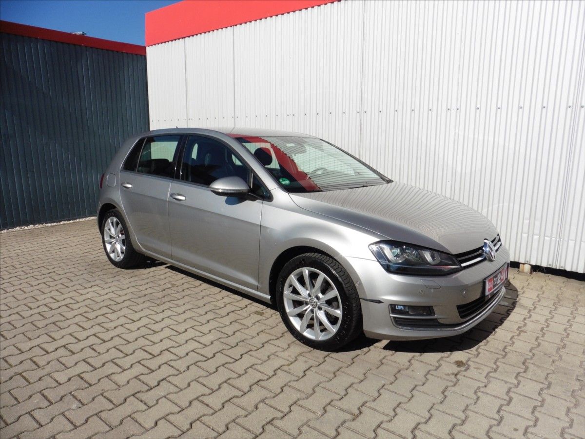 Volkswagen Golf, 1.4 TSi Highline 1.maj - fotka 2
