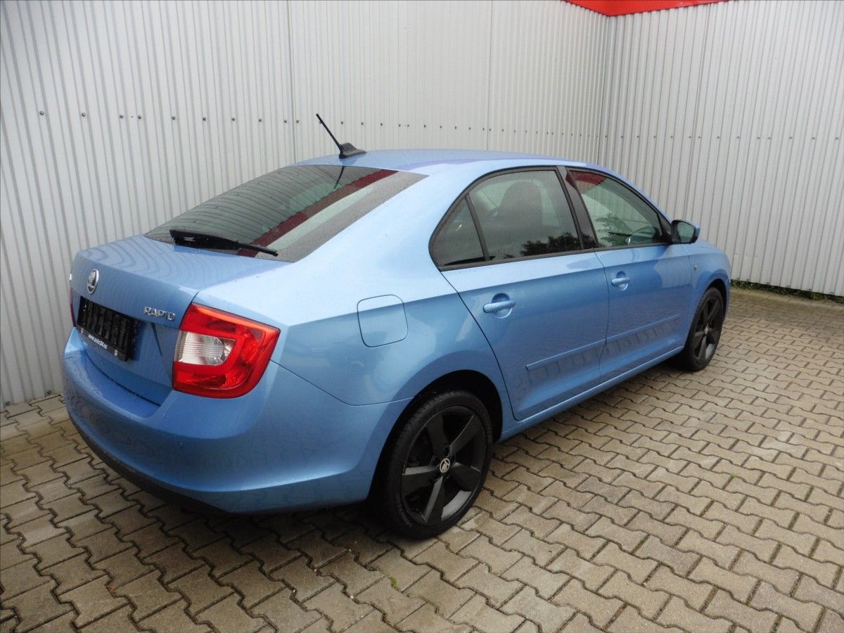 Škoda Rapid, 1.2 TSi Elegance Navi 1.maj - fotka 5