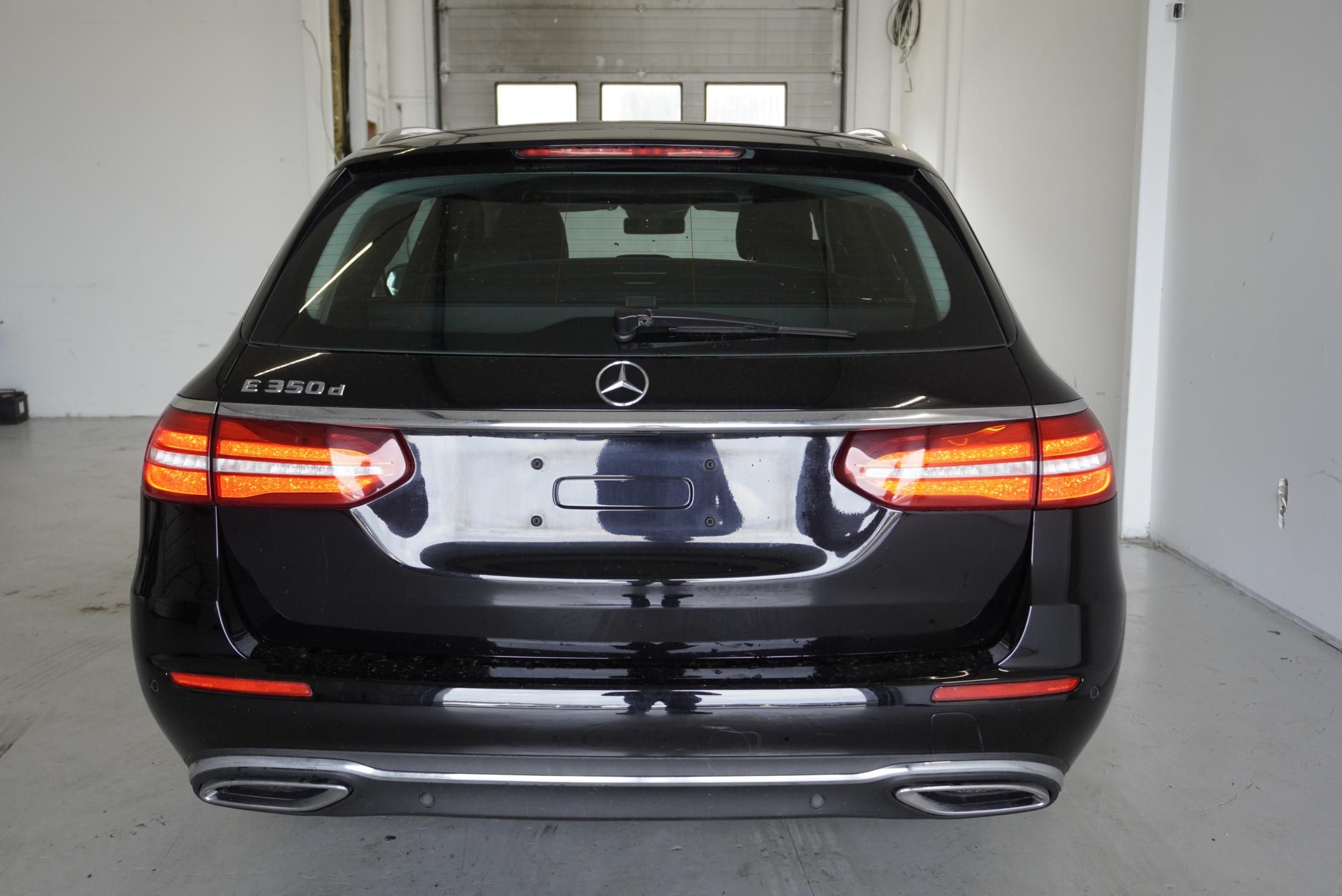 Mercedes-Benz Třídy E, 3,0D V6 AUTOMAT - fotka 6