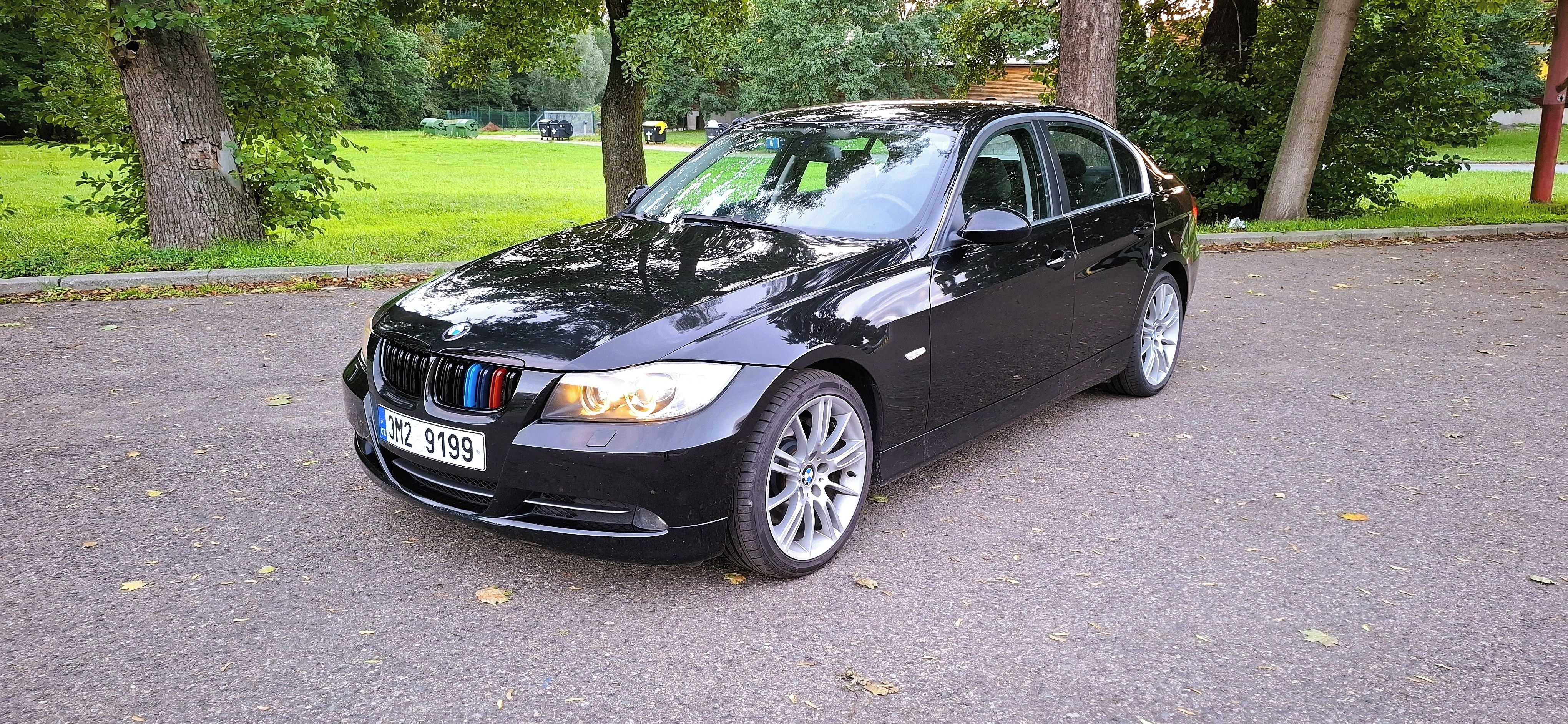 BMW Řada 3, BMW řada 3 (E90) 330xi 190kW - fotka 4