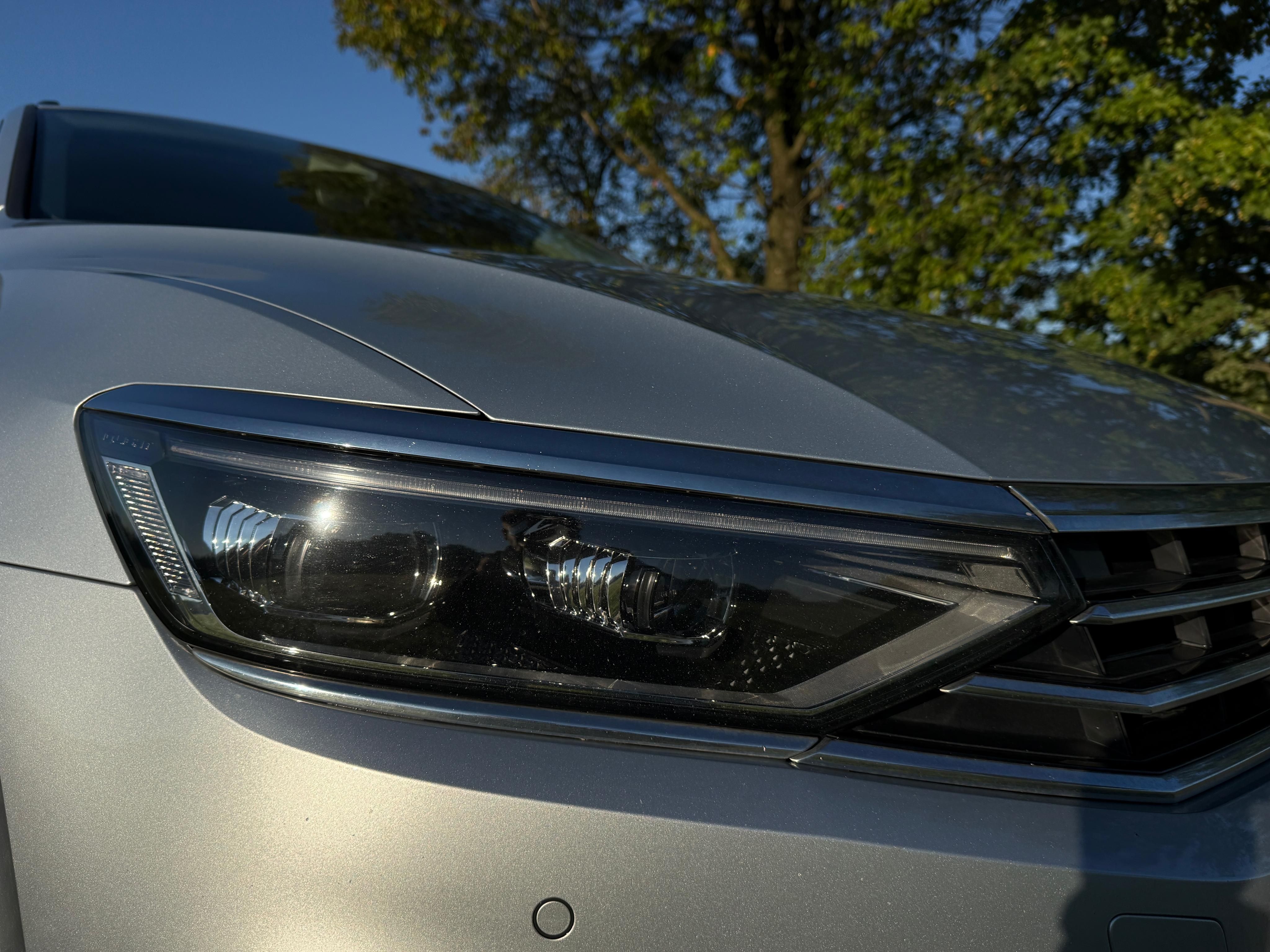 Volkswagen Passat, 2.0TDI 110kW, manuál, Matrix - fotka 5