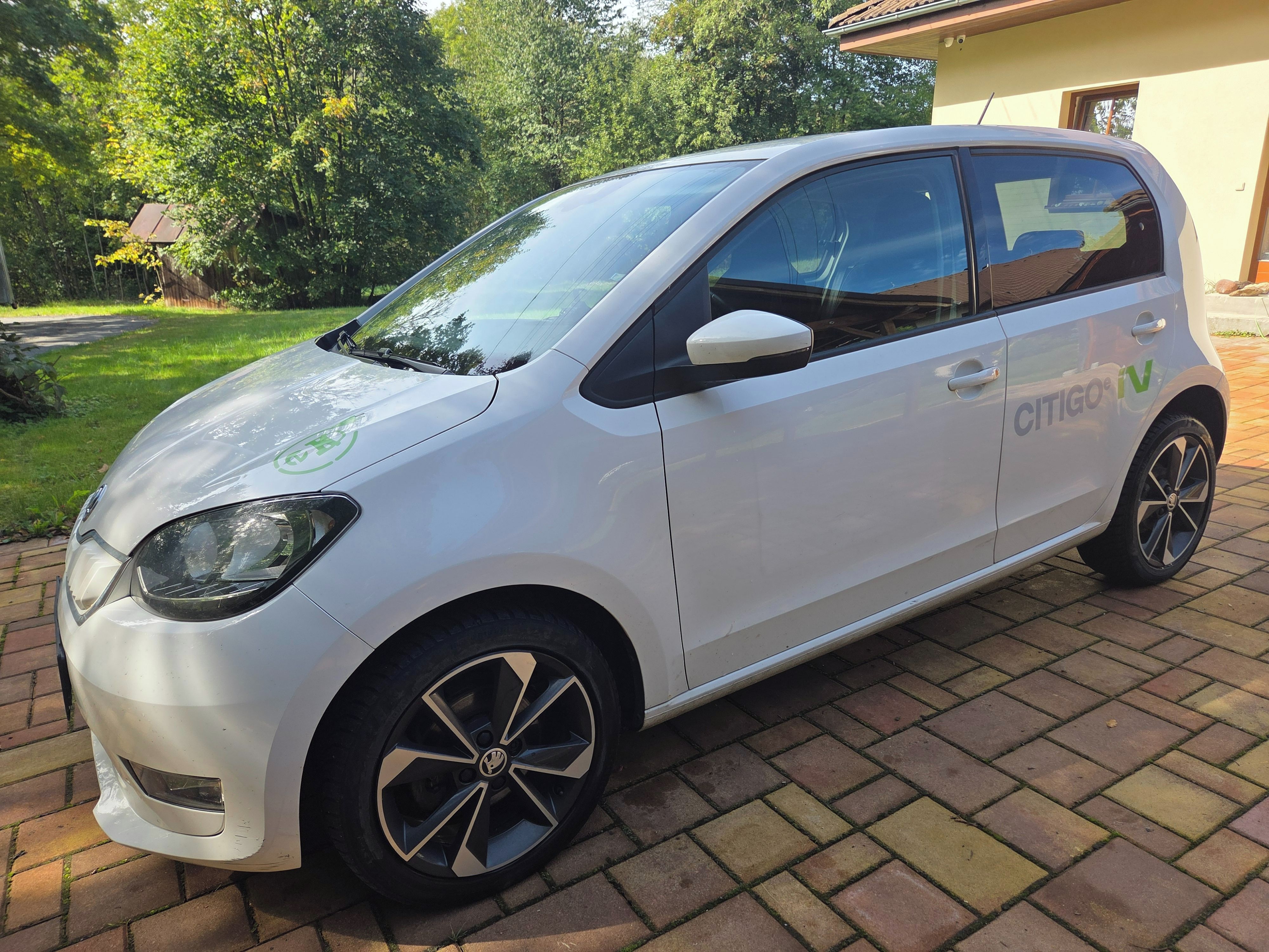 Škoda Citigo, Škoda Citigo-e iV Style | 61 k - fotka 3