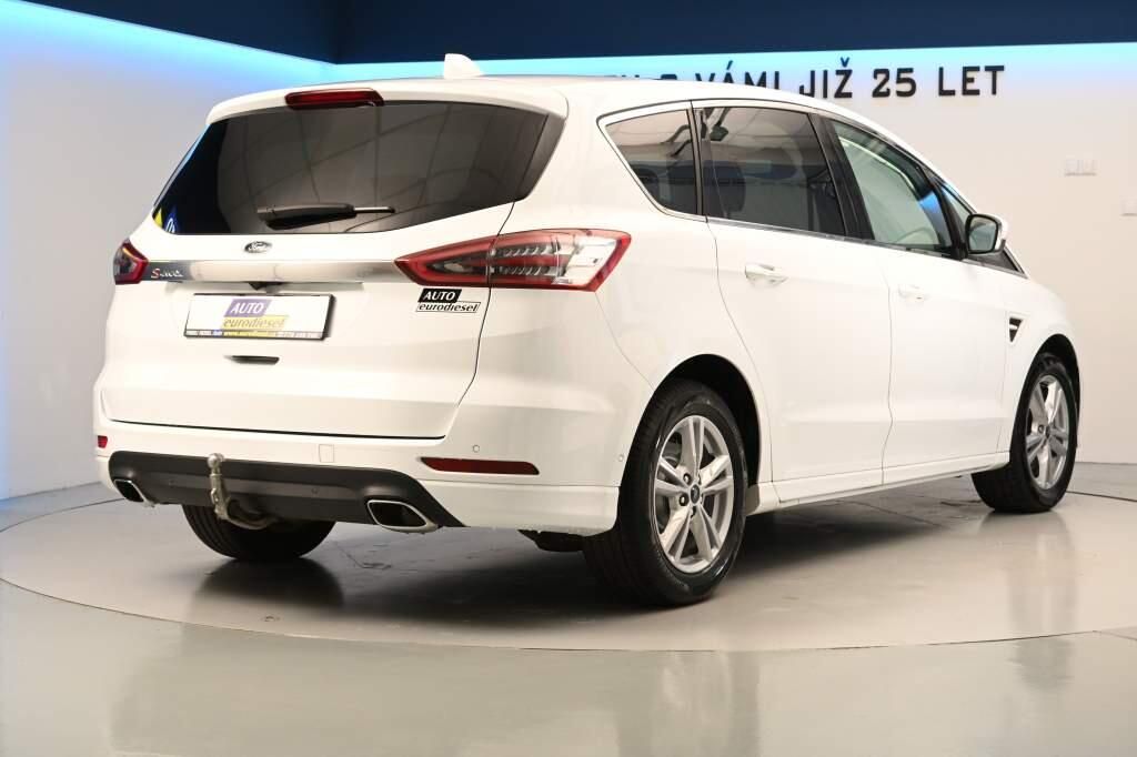 Ford S-MAX, 2.0 140KW LED SONY ACC Tažné 8 - fotka 5