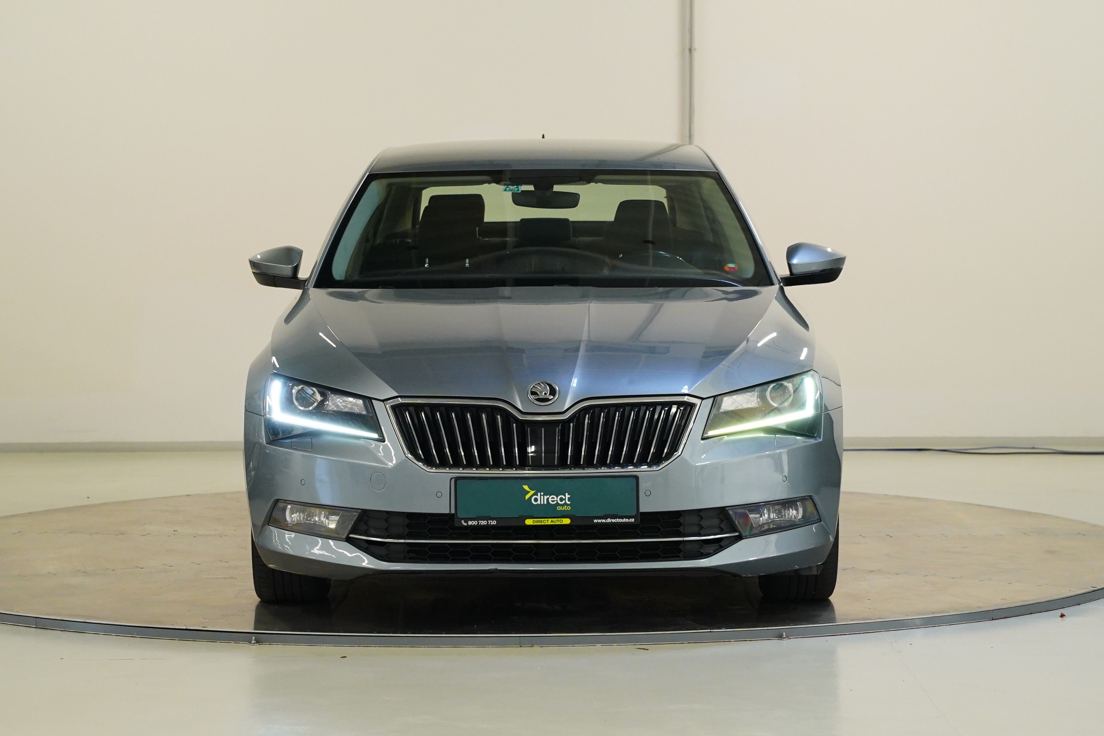 Škoda Superb, 2.0 TDI 110 kW AMBITION - fotka 4