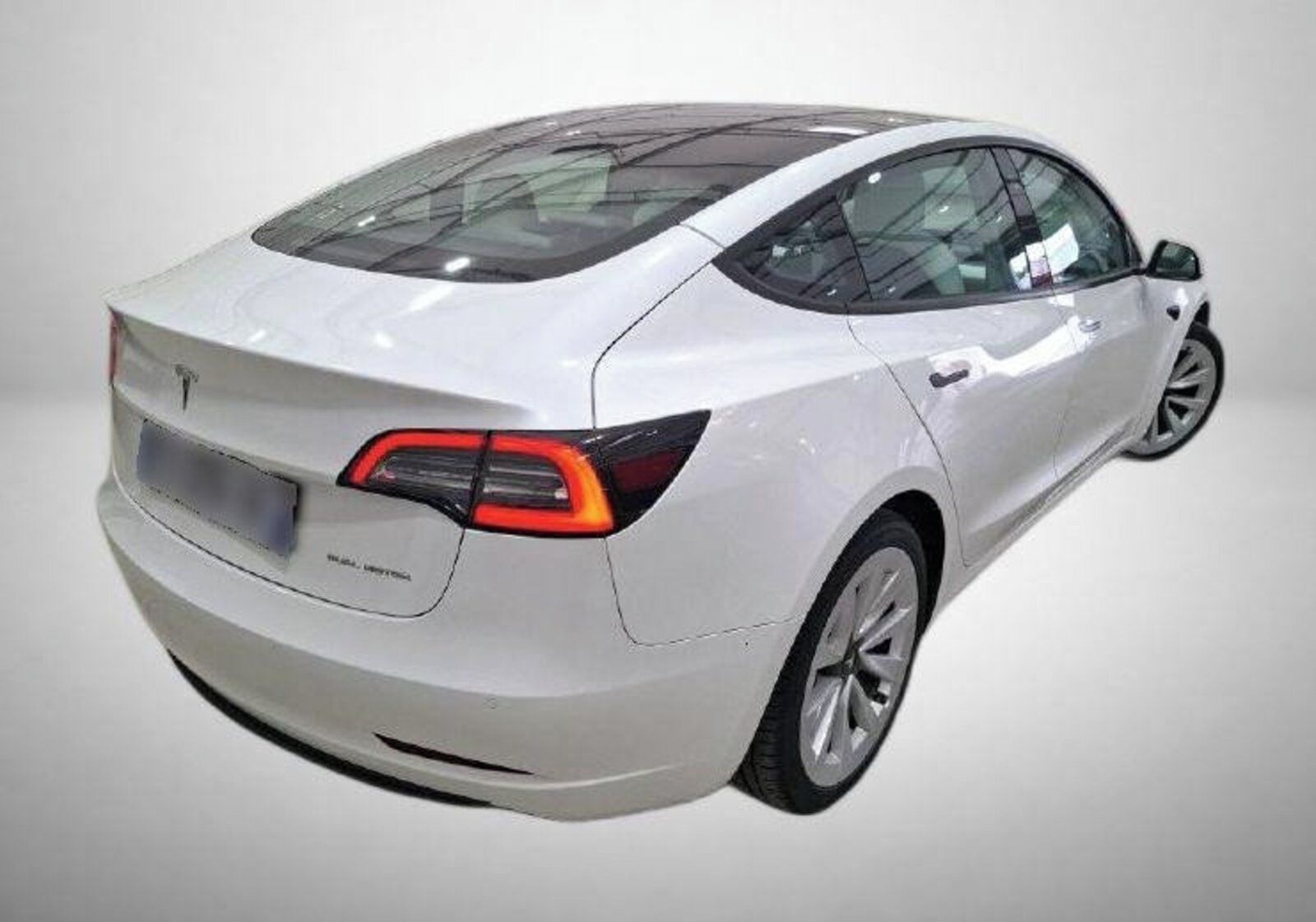 Tesla Model 3, Long Range 4WD 82kWh, 4X4 - fotka 2