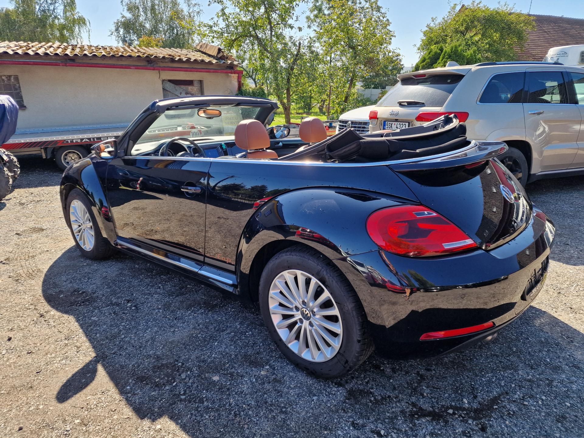 Volkswagen Beetle, CABRIO 2,0TDI DSG CUP KAMERA - fotka 6