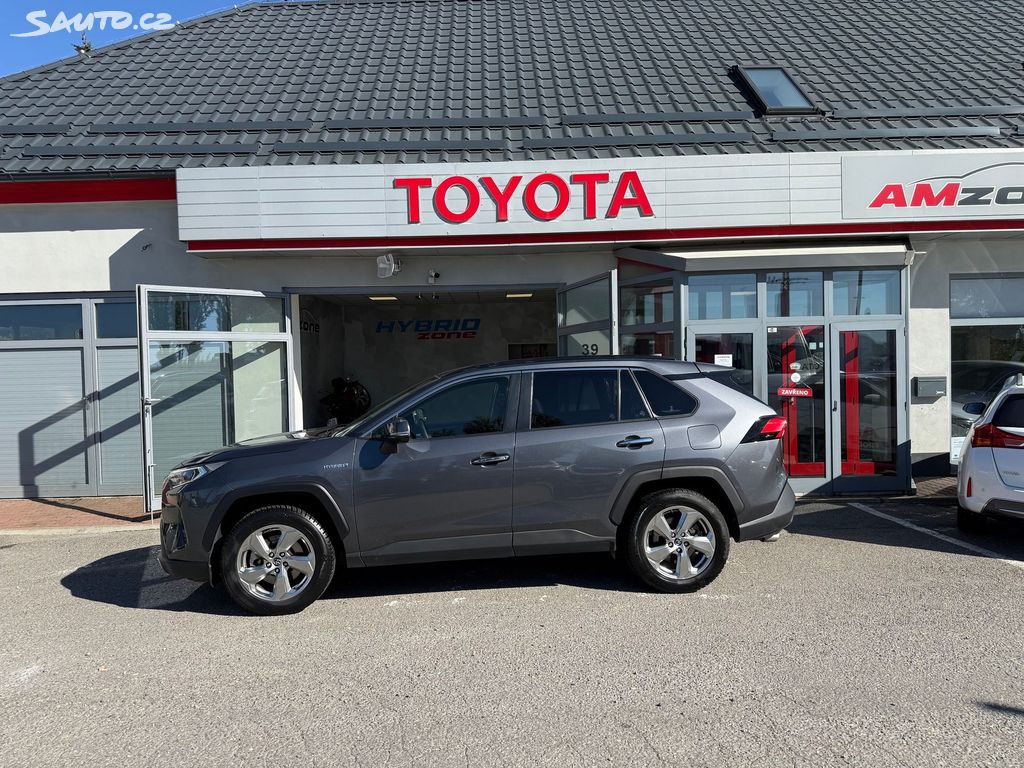 Toyota Rav4, fotka 7