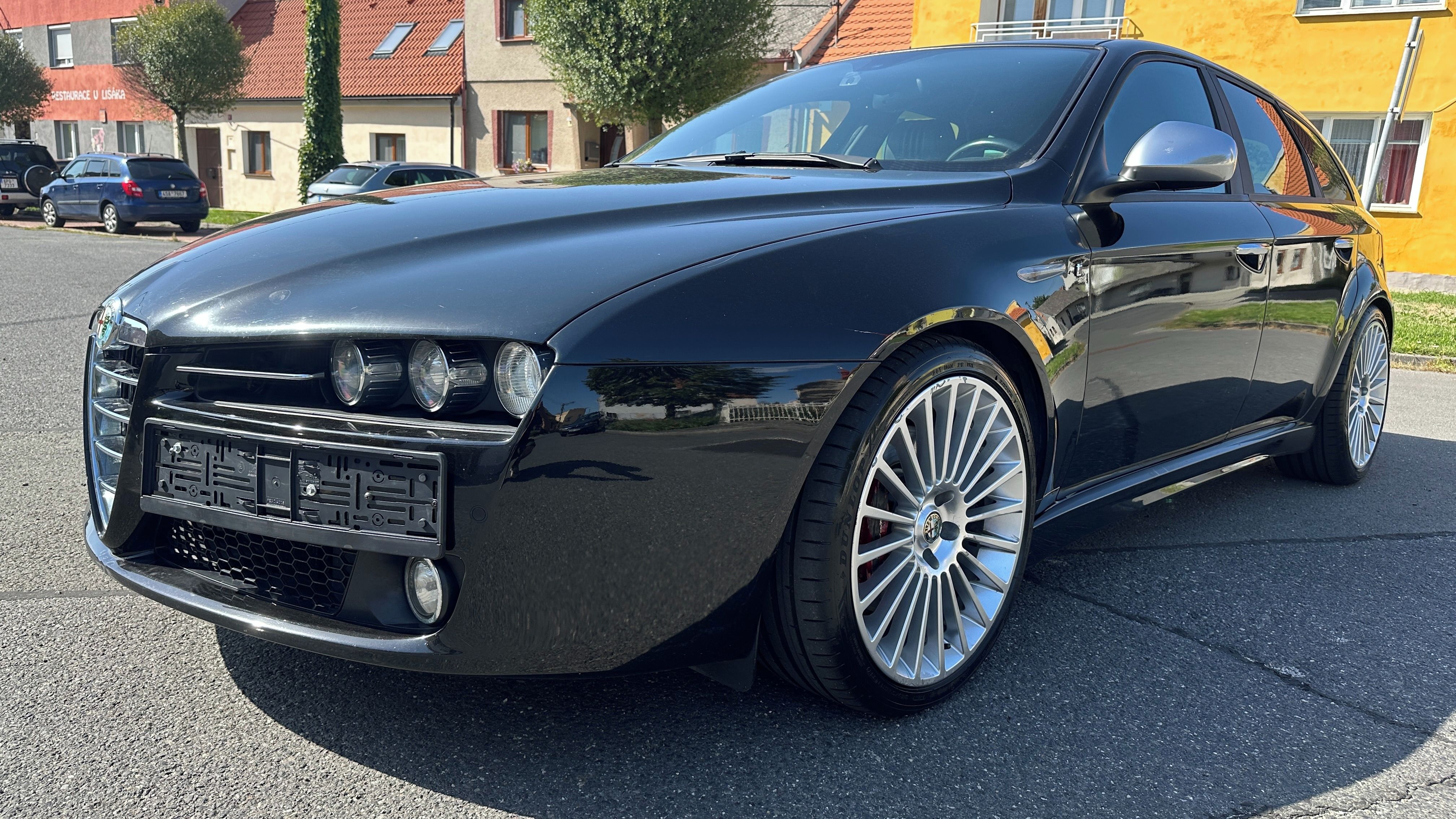 Alfa Romeo 159, 2,4JTD20V Ti - fotka 3